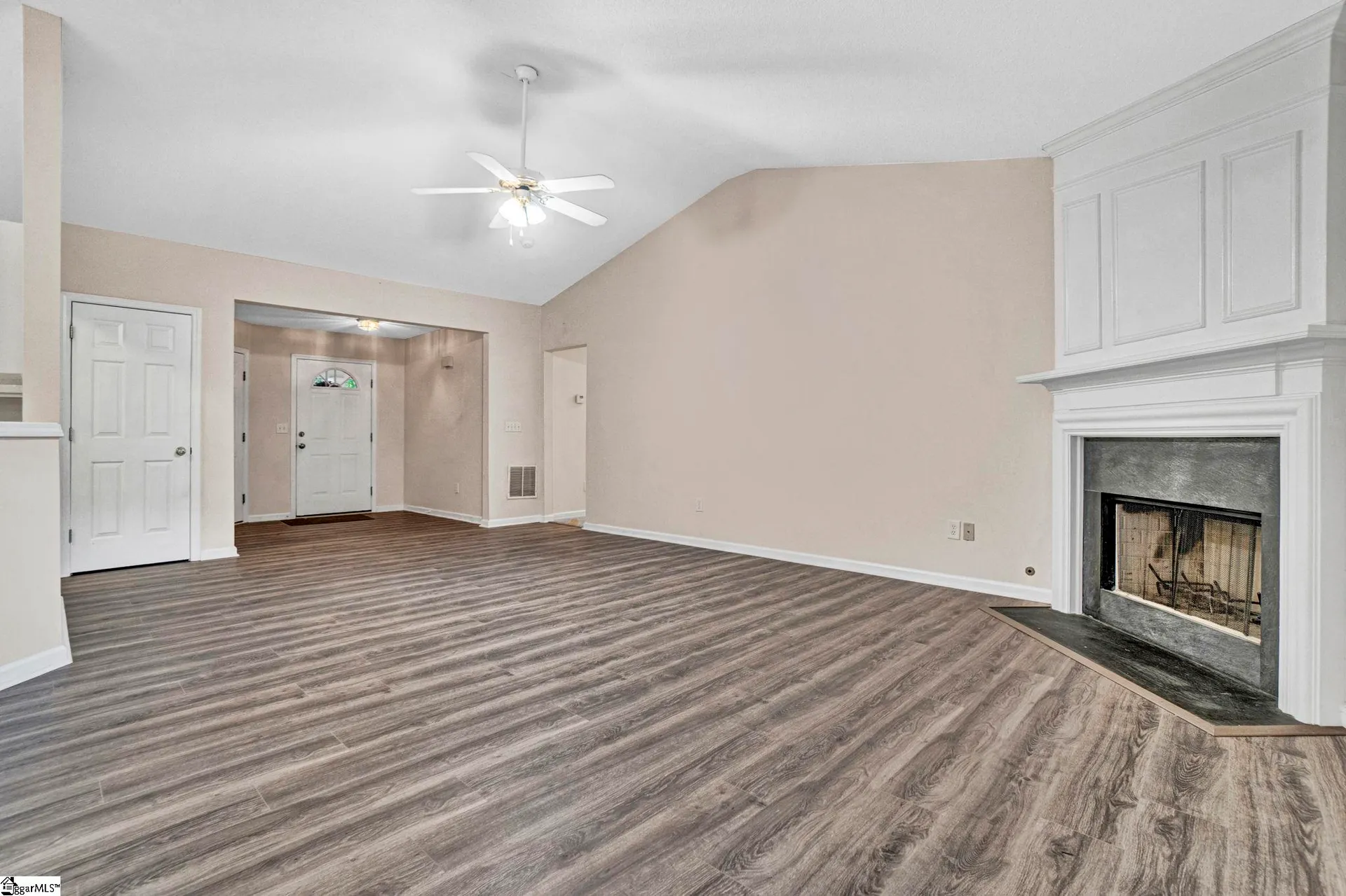 Property image 2 at 300 Turnbridge Trail, Simpsonville, SC 29680