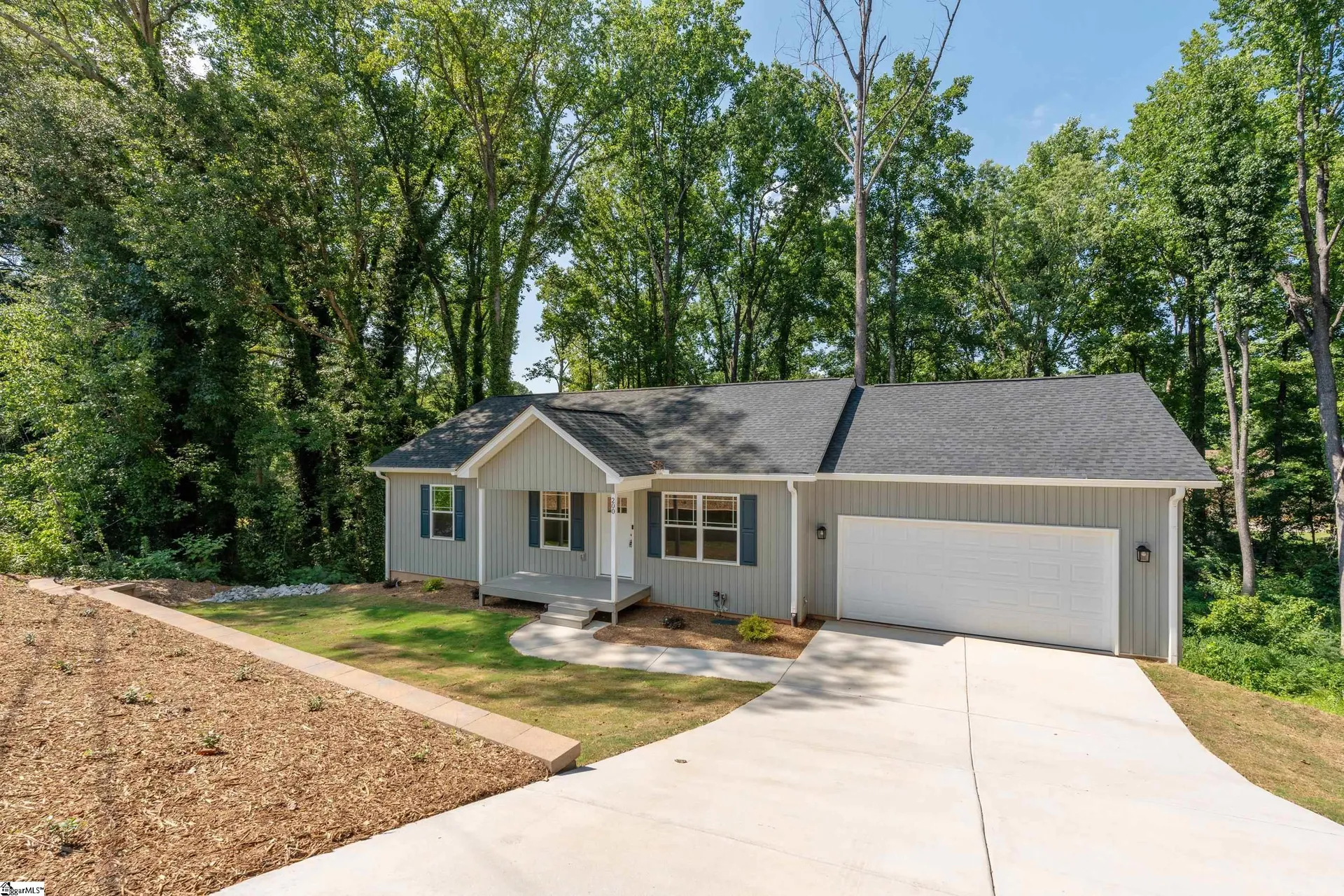 Property image 2 at 200 Hillbrook Road, Taylors, SC 29687