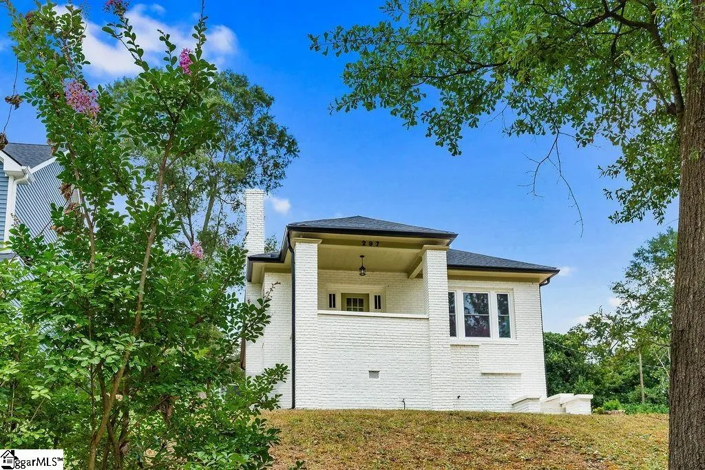 Property image 3 at 297 S High Point Road, Spartanburg, SC 29301