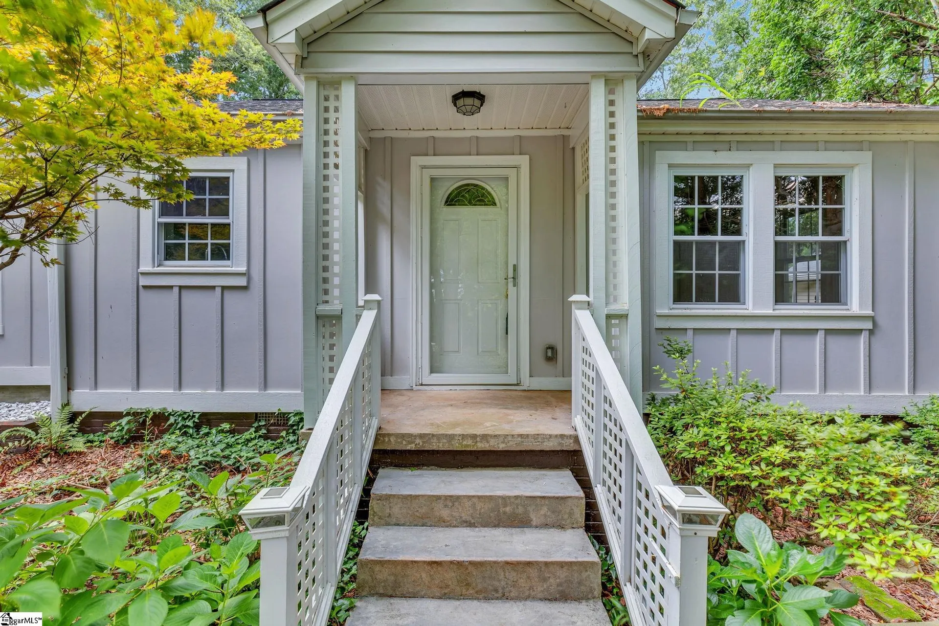 Property image 2 at 14 Dixie Avenue, Greenville, SC 29607-1420