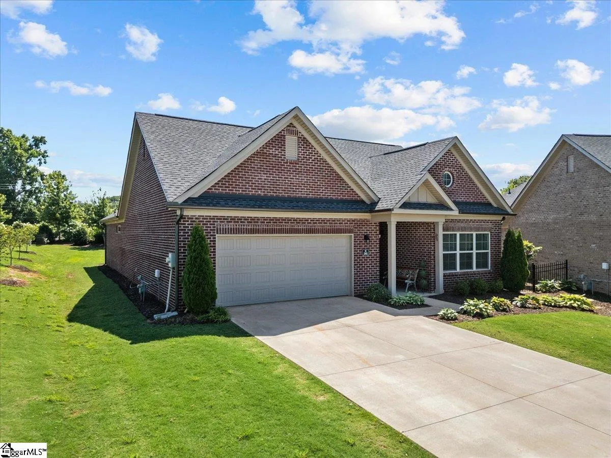 Property image 2 at 205 Courtyard Court, Greer, SC 29650
