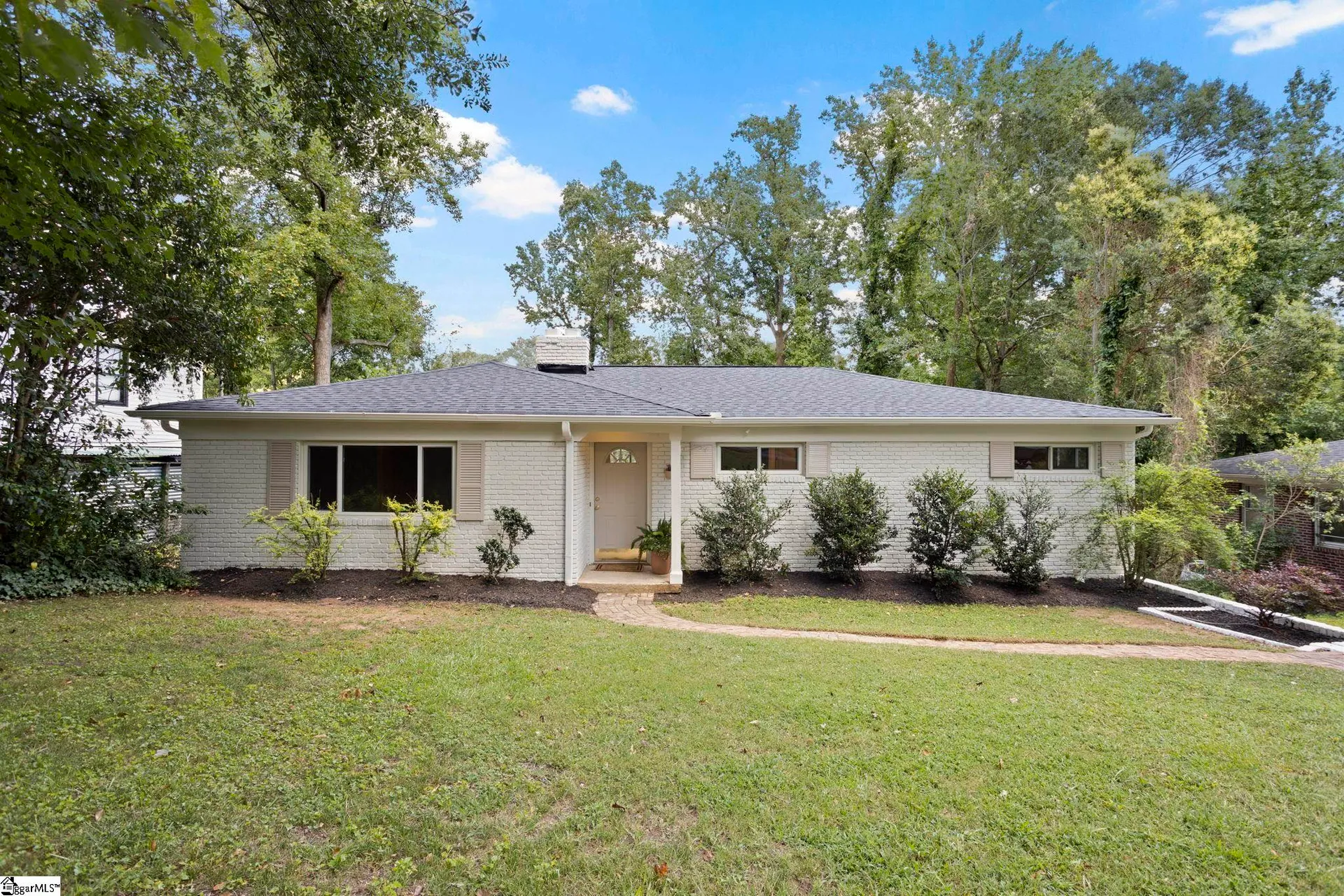 Sherwood Forest, Greenville Community