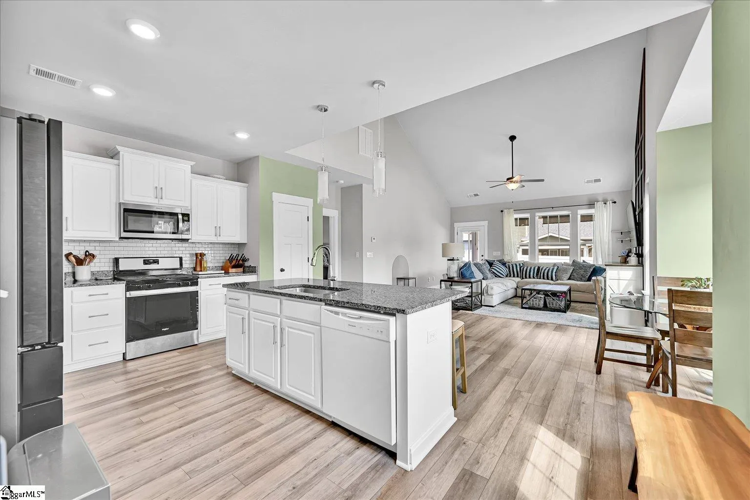 Property image 4 at 100 Greensdale Lane, Easley, SC 29642
