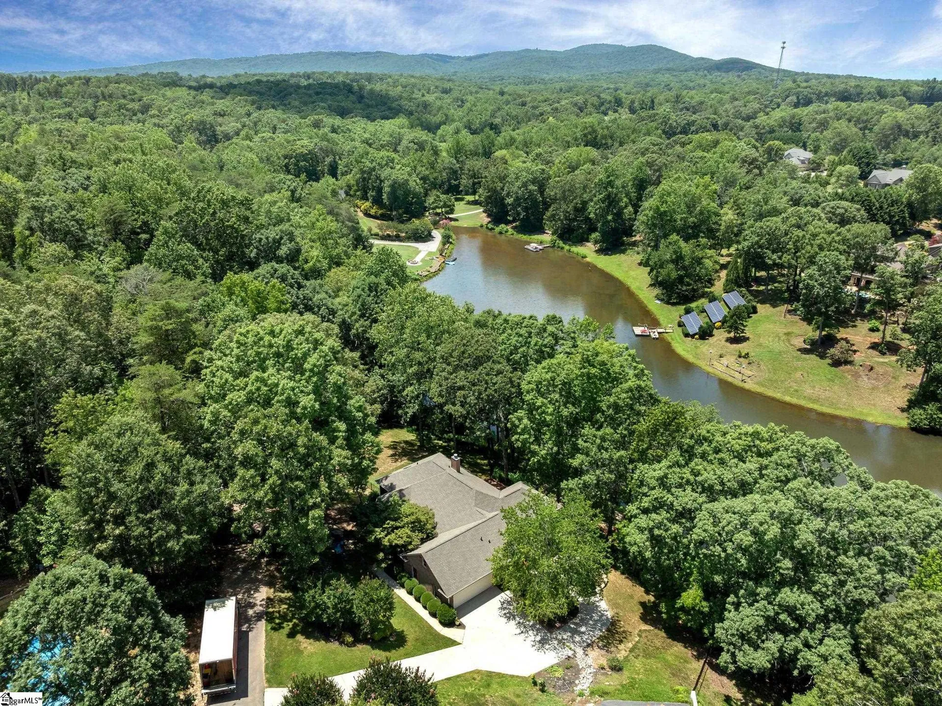 Property image 2 at 124 Lake Point Drive, Taylors, SC 29687