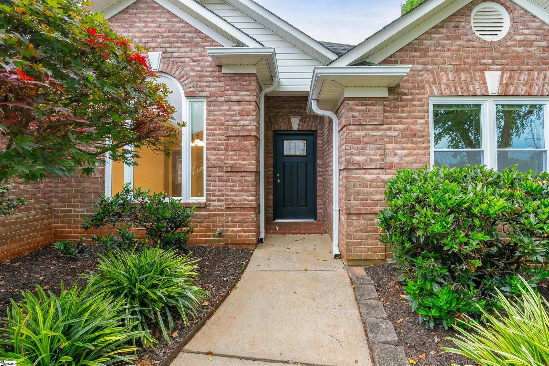 Property image 2 at 102 Hidden Ridge Drive, Spartanburg, SC 29301