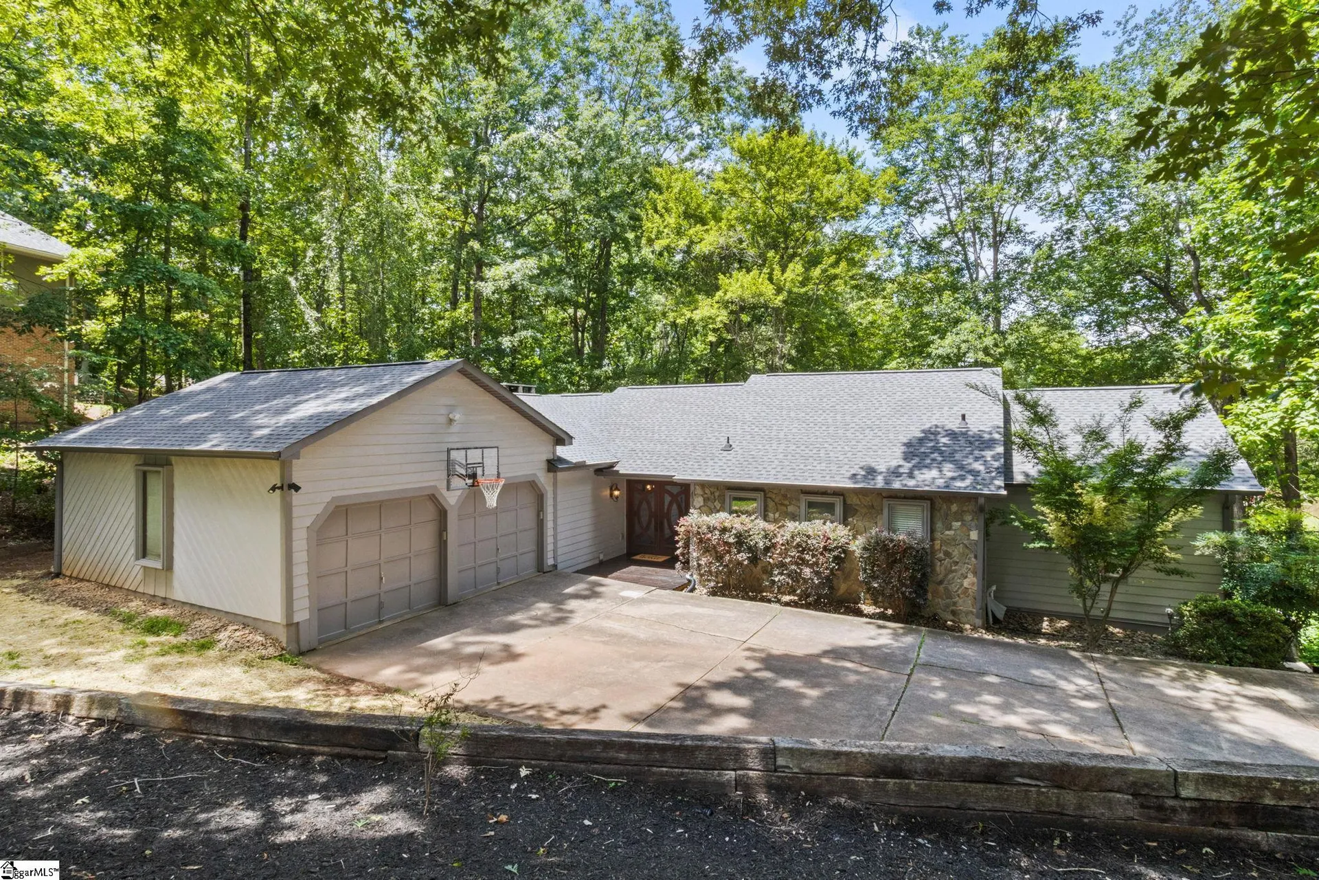 Property image 2 at 18 Hoppin John Lane, Taylors, SC 29687