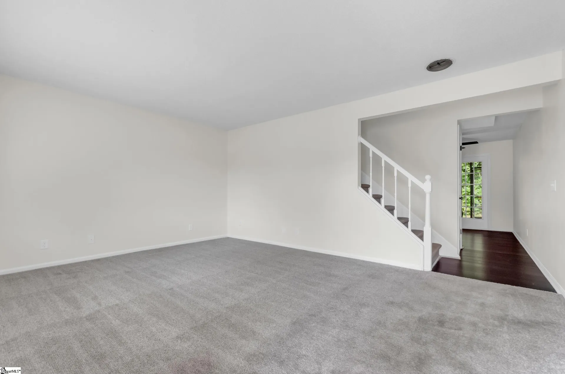 Property image 3 at 121 Shady Tree Drive, Taylors, SC 29687
