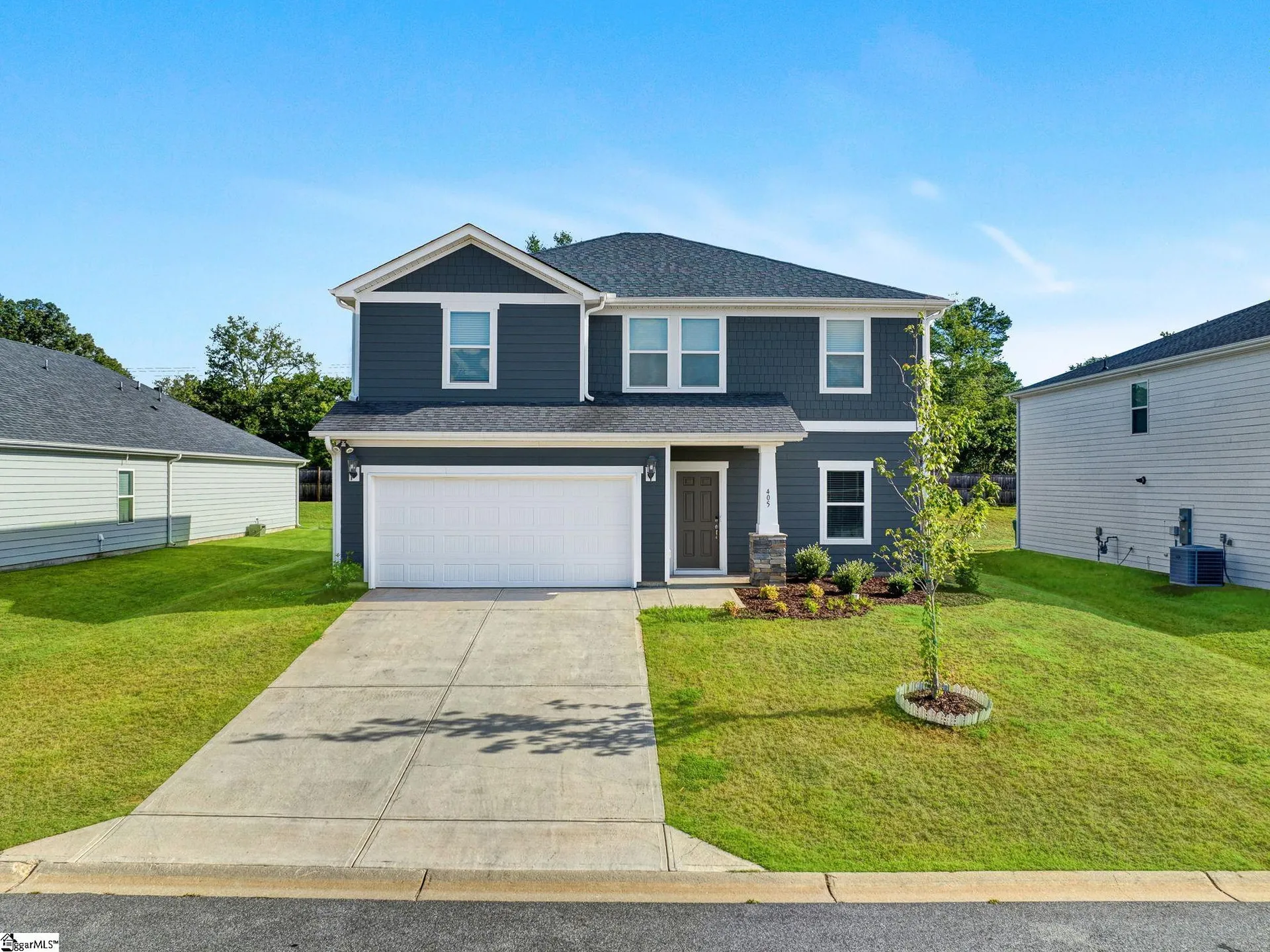 405 Roderick Lane