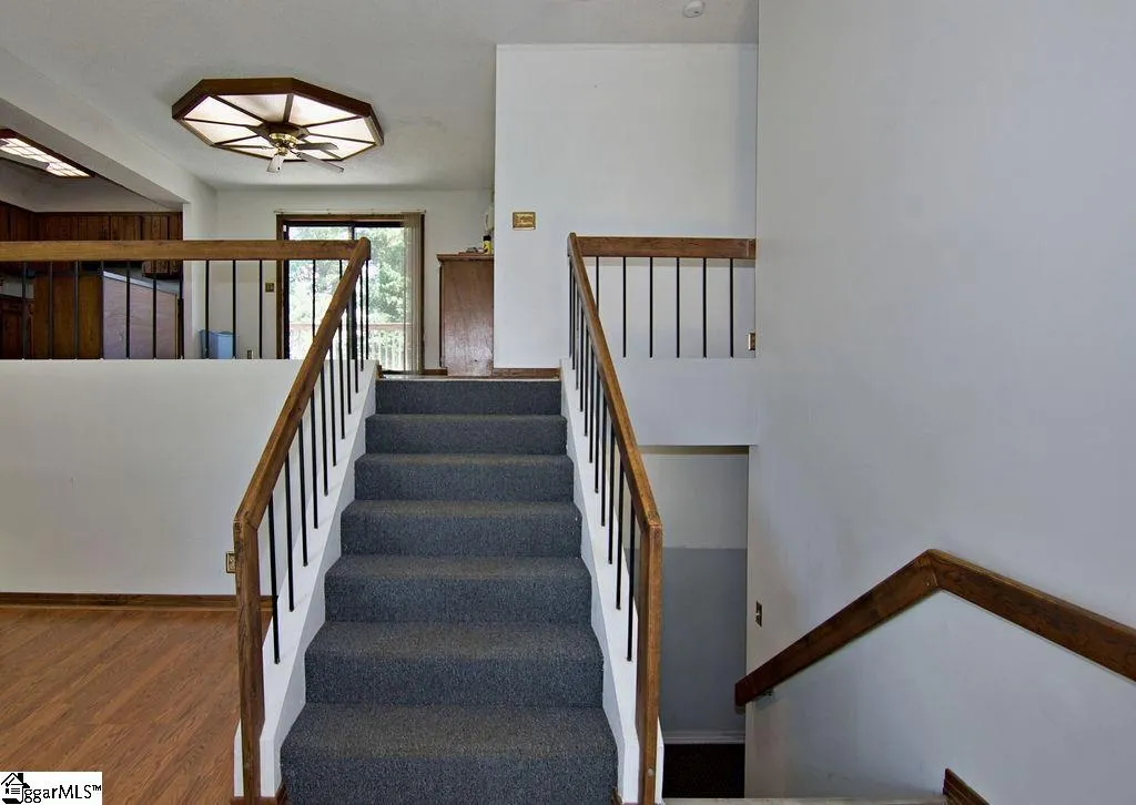 Property image 5 at 102 Julian Court, Easley, SC 29642