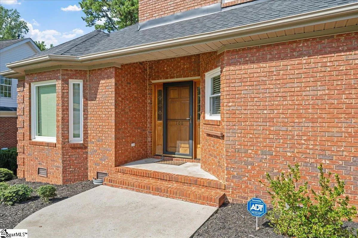Property image 3 at 108 Commons Drive, Easley, SC 29642