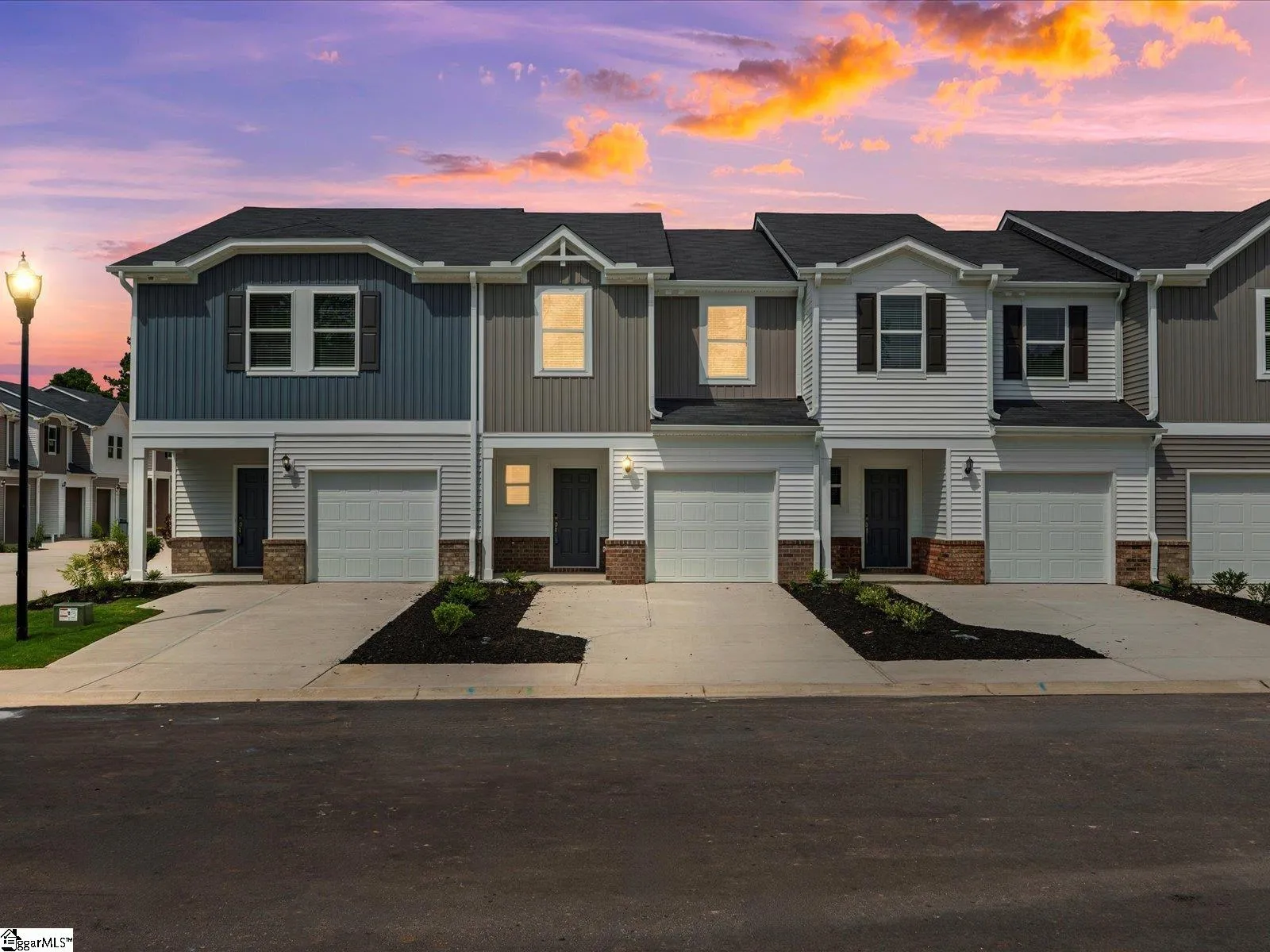 124 Arrow Court