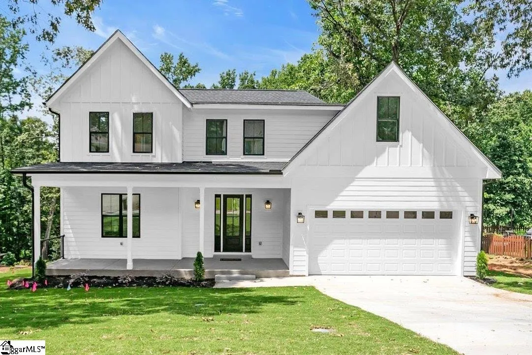 220 Rock Road
