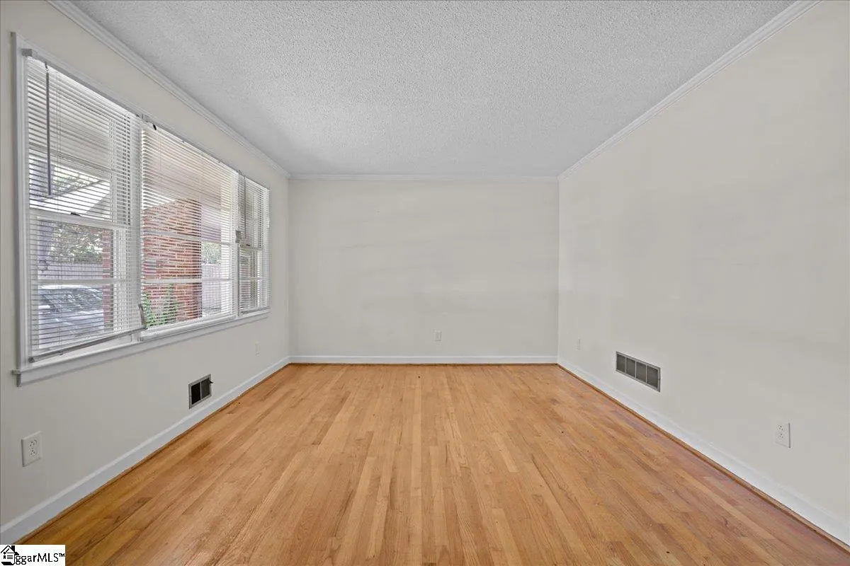 Property image 4 at 16 Wardview Avenue, Greenville, SC 29617