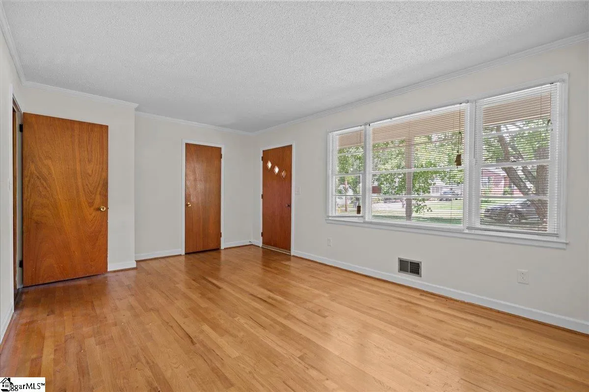 Property image 5 at 16 Wardview Avenue, Greenville, SC 29617
