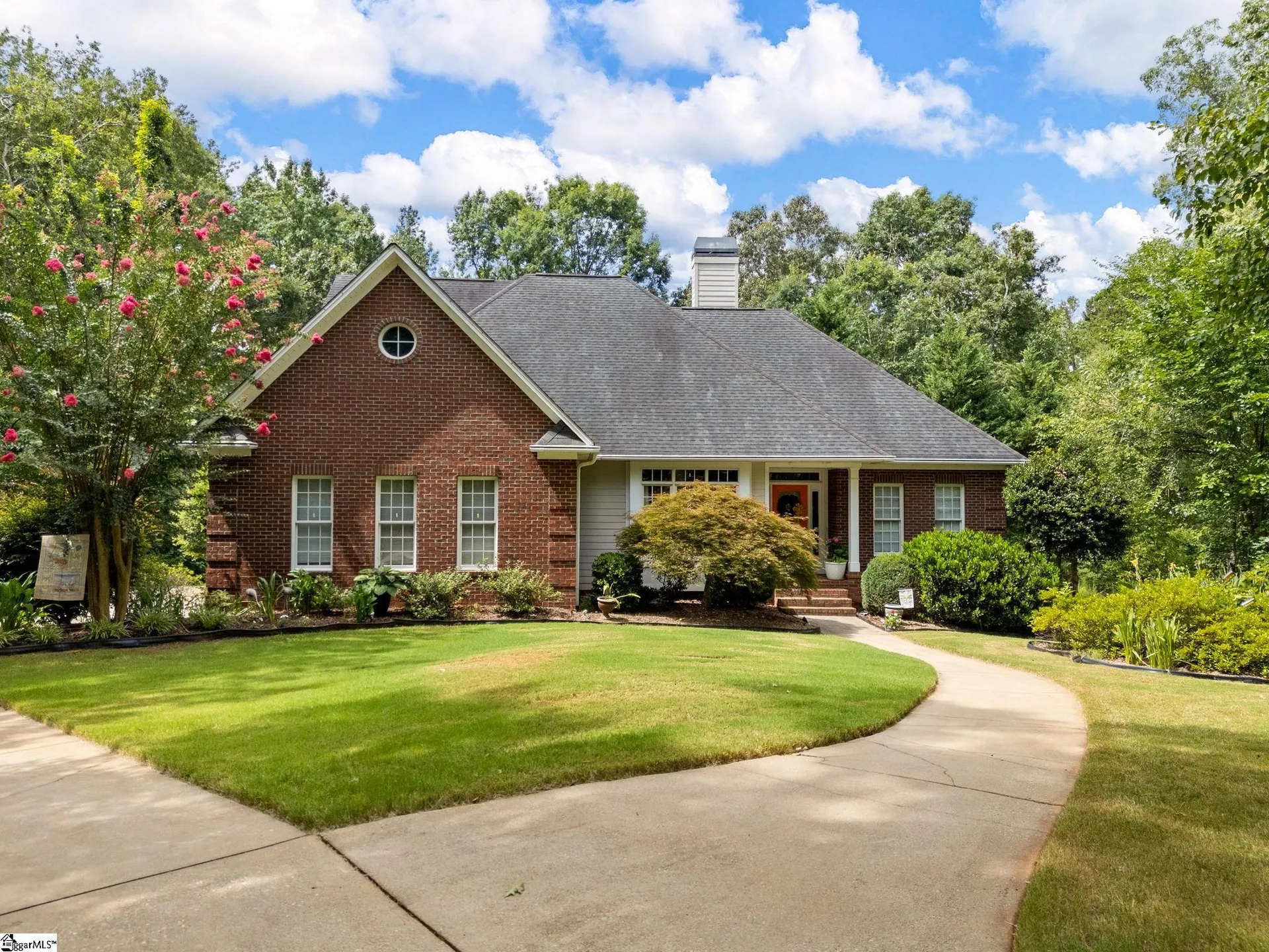 North River Hills, Spartanburg Community