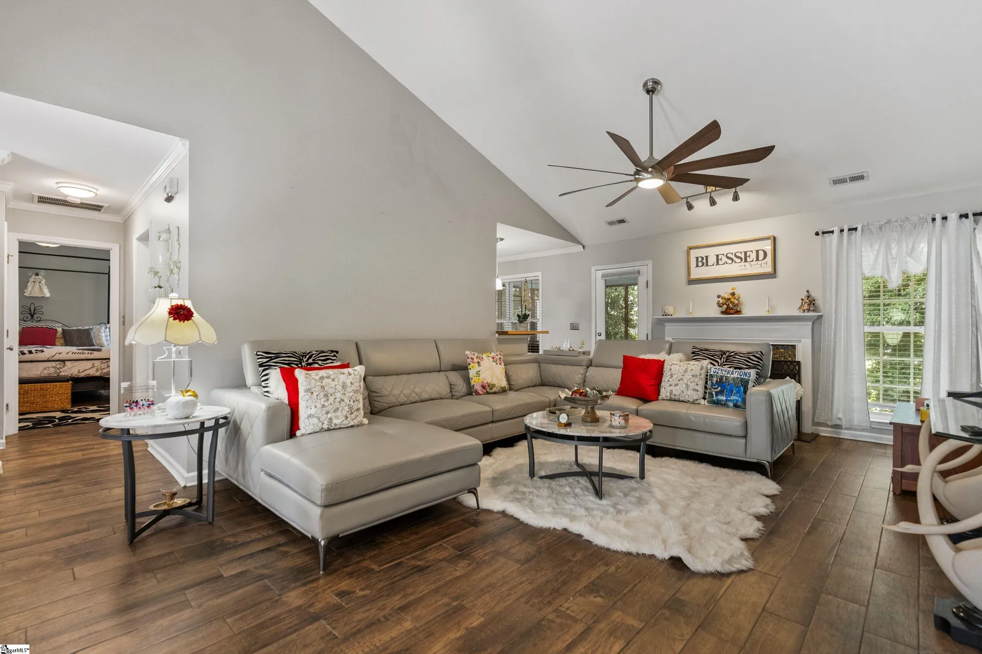Property image 3 at 311 N Autumn Crest Place, Taylors, SC 29687