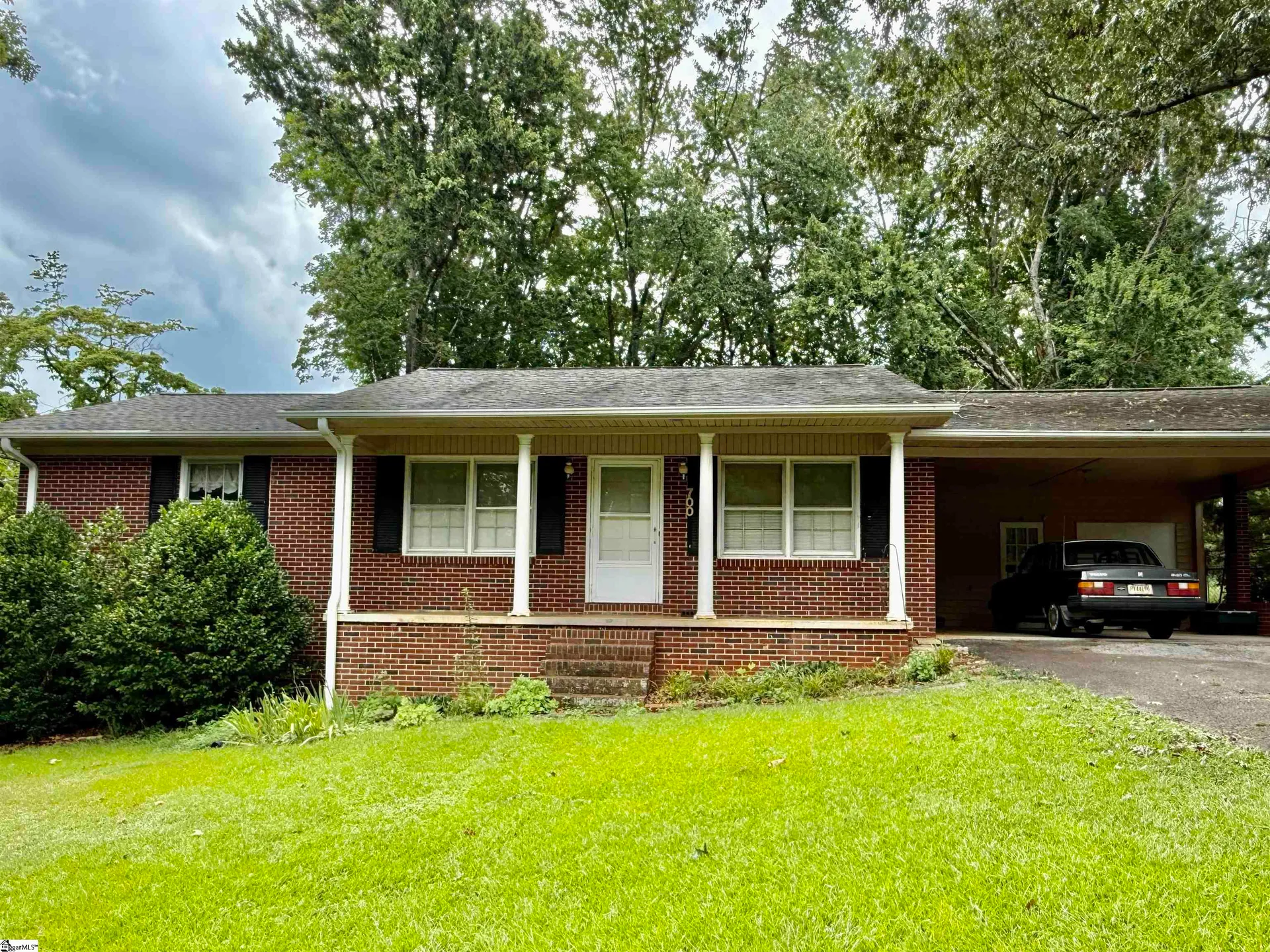 Tanglewood Subd, Seneca Community