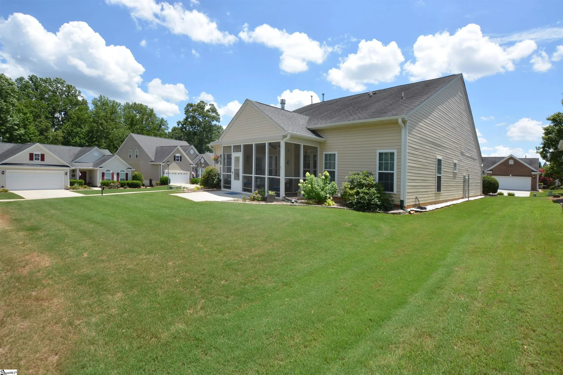 Property image 5 at 2 Bamburg Brae Court, Simpsonville, SC 29681