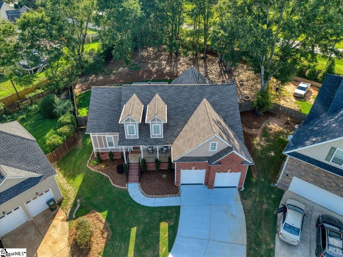Property image 5 at 11 Manorwood Court, Simpsonville, SC 29681
