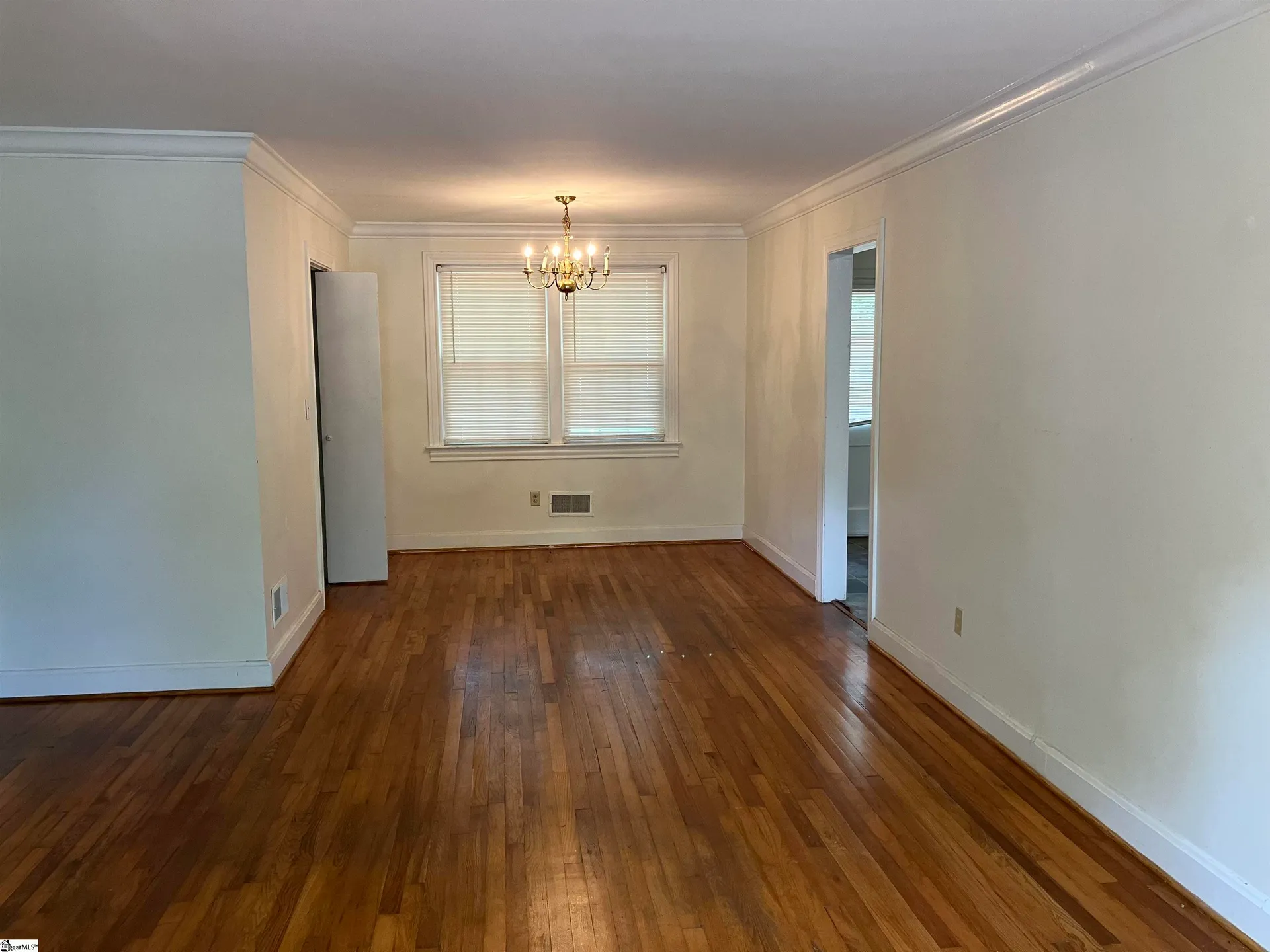 Property image 5 at 502 Dellwood Drive, Greenville, SC 29609