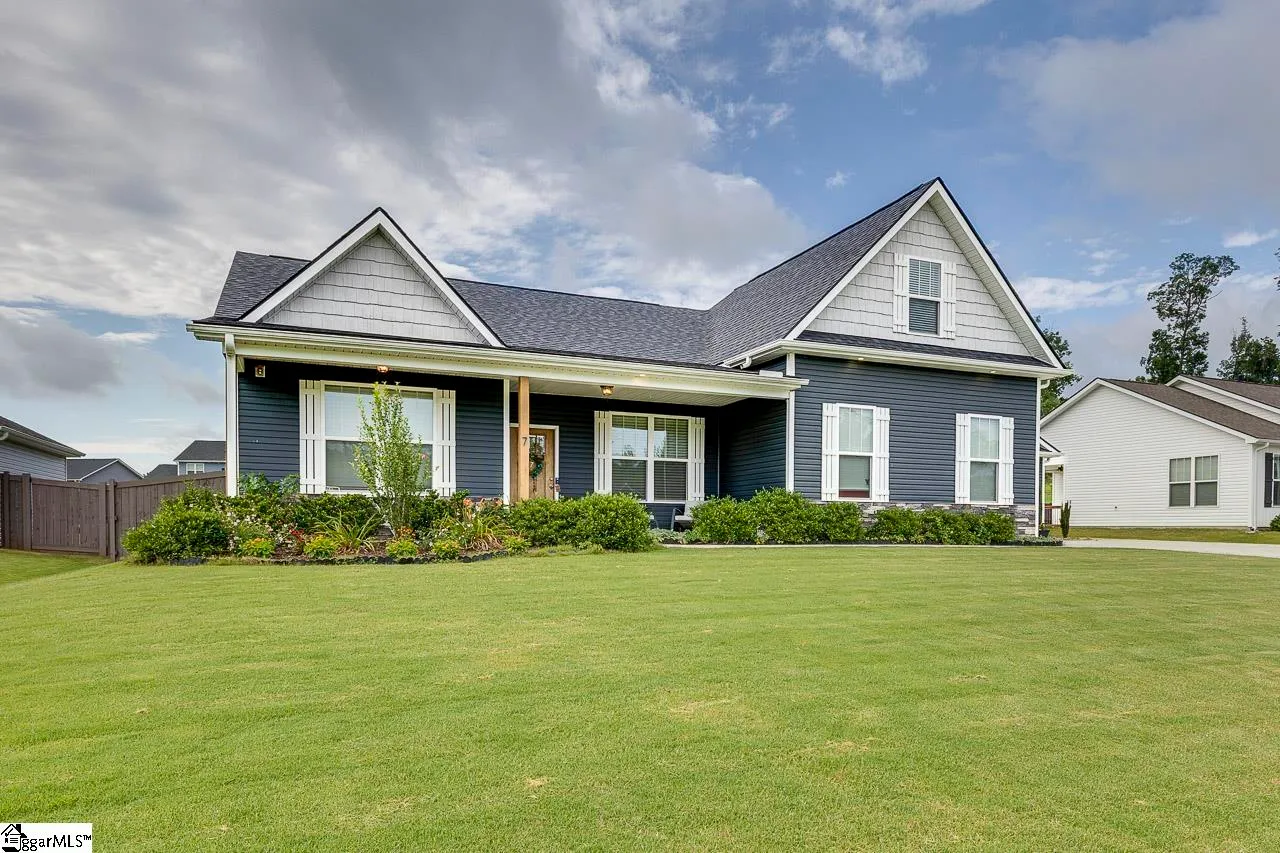 Property image 2 at 7 Judge Looper Court, Travelers Rest, SC 29690