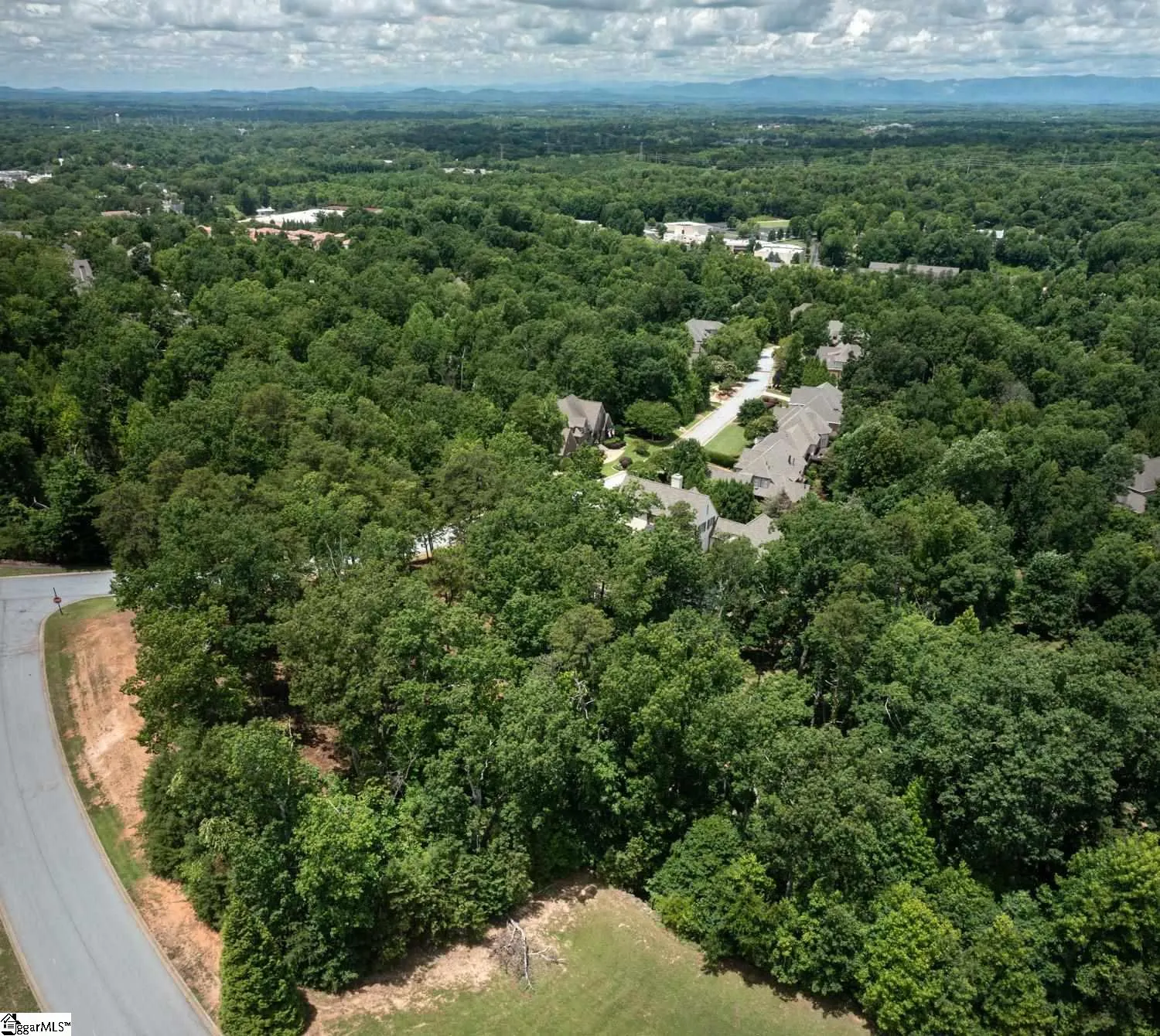 Property image 2 at 5 Donatello Court, Greenville, SC 29609