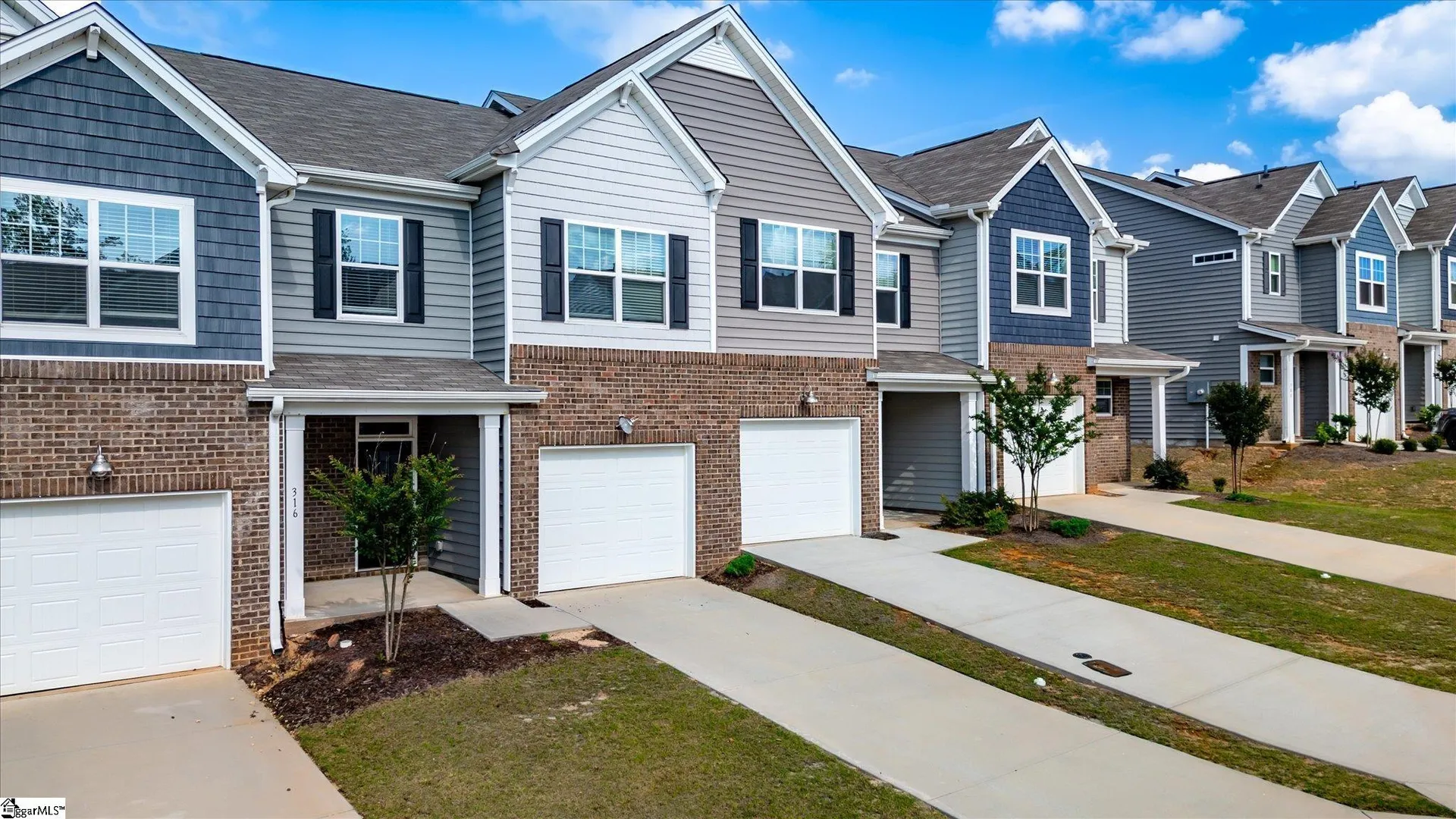 316 E Compass Way