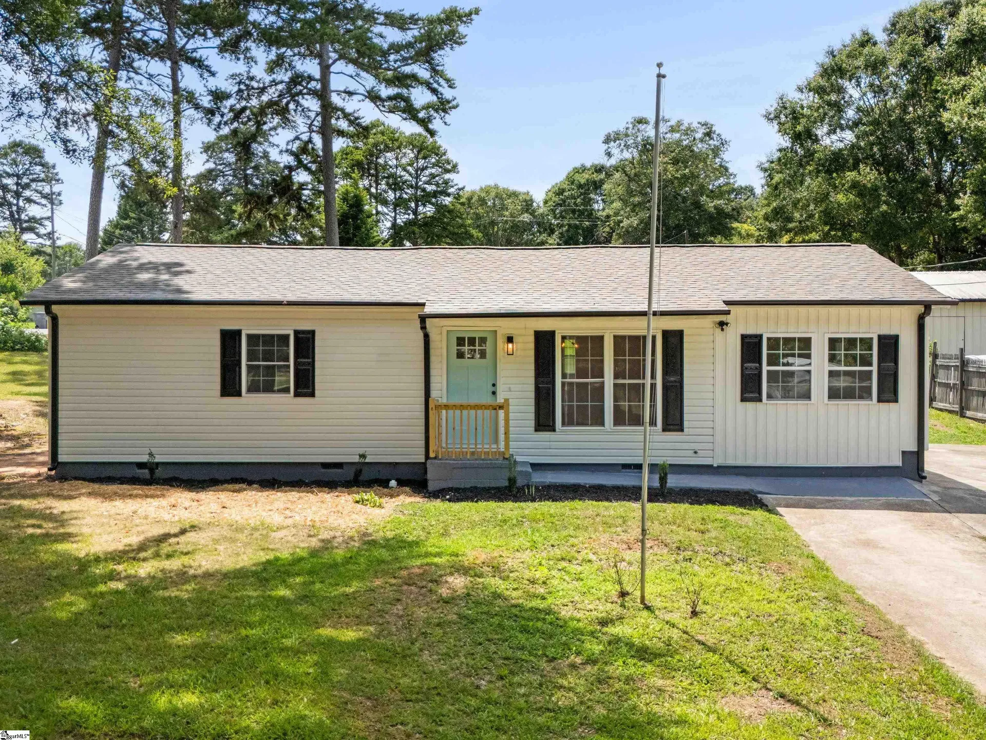 Augusta Acres, Greenville Community