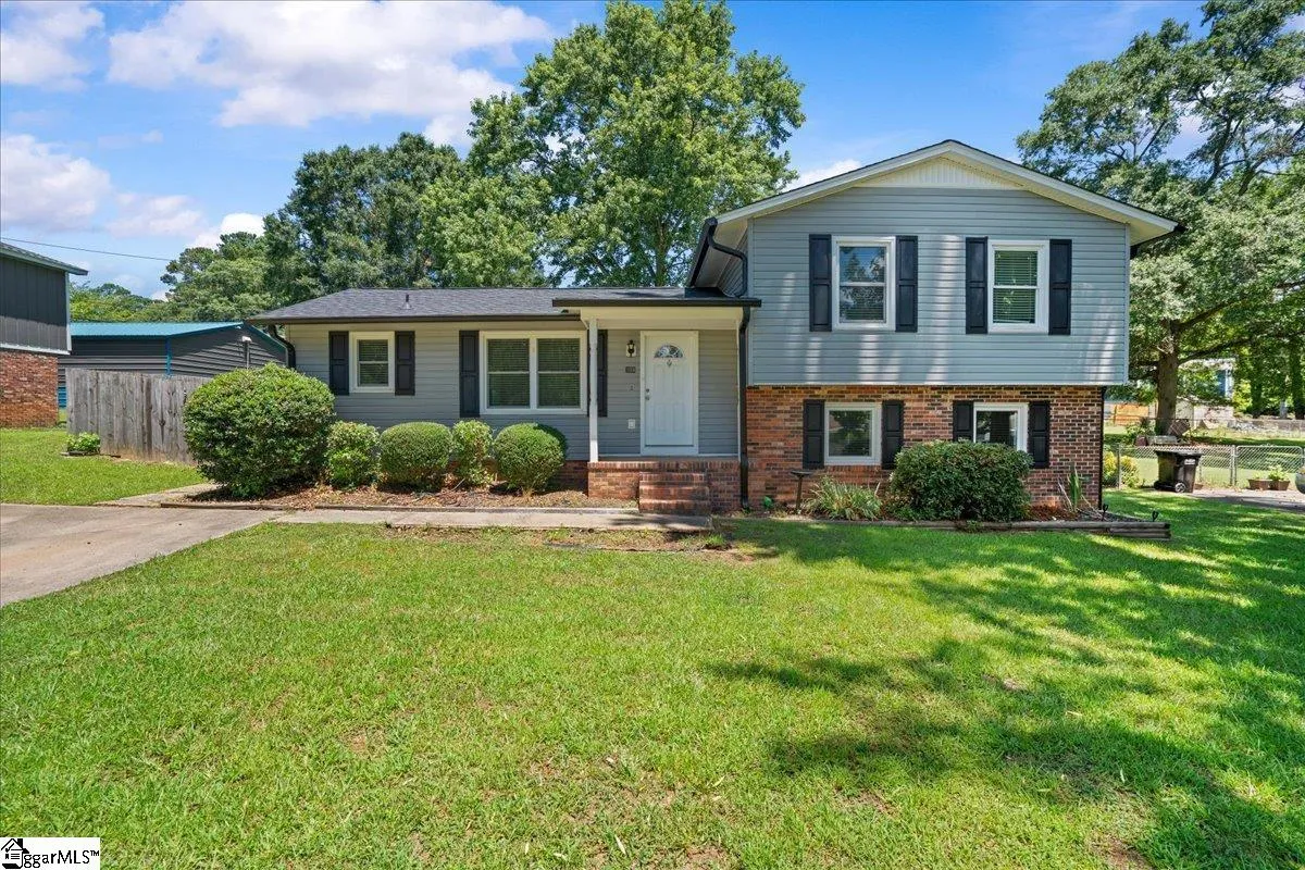 308 Capewood Road