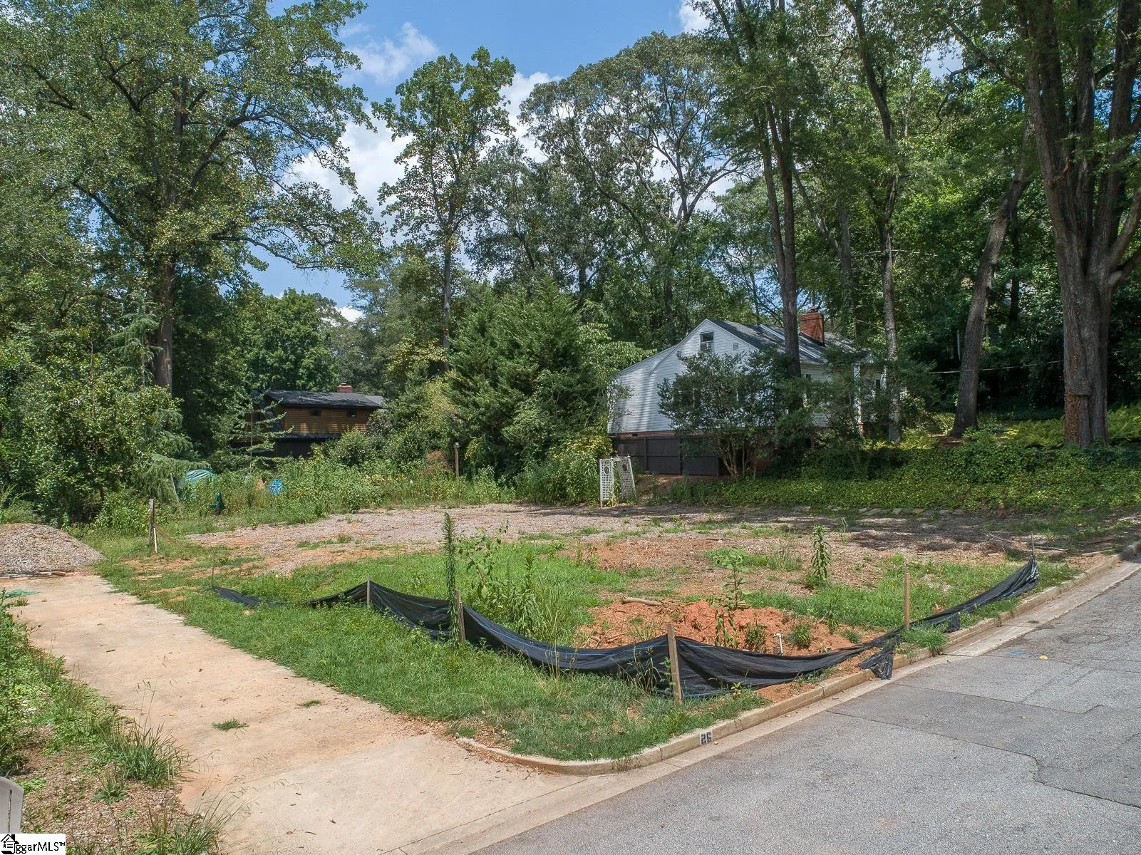 Property image 2 at 26 Windsor Drive, Greenville, SC 29609