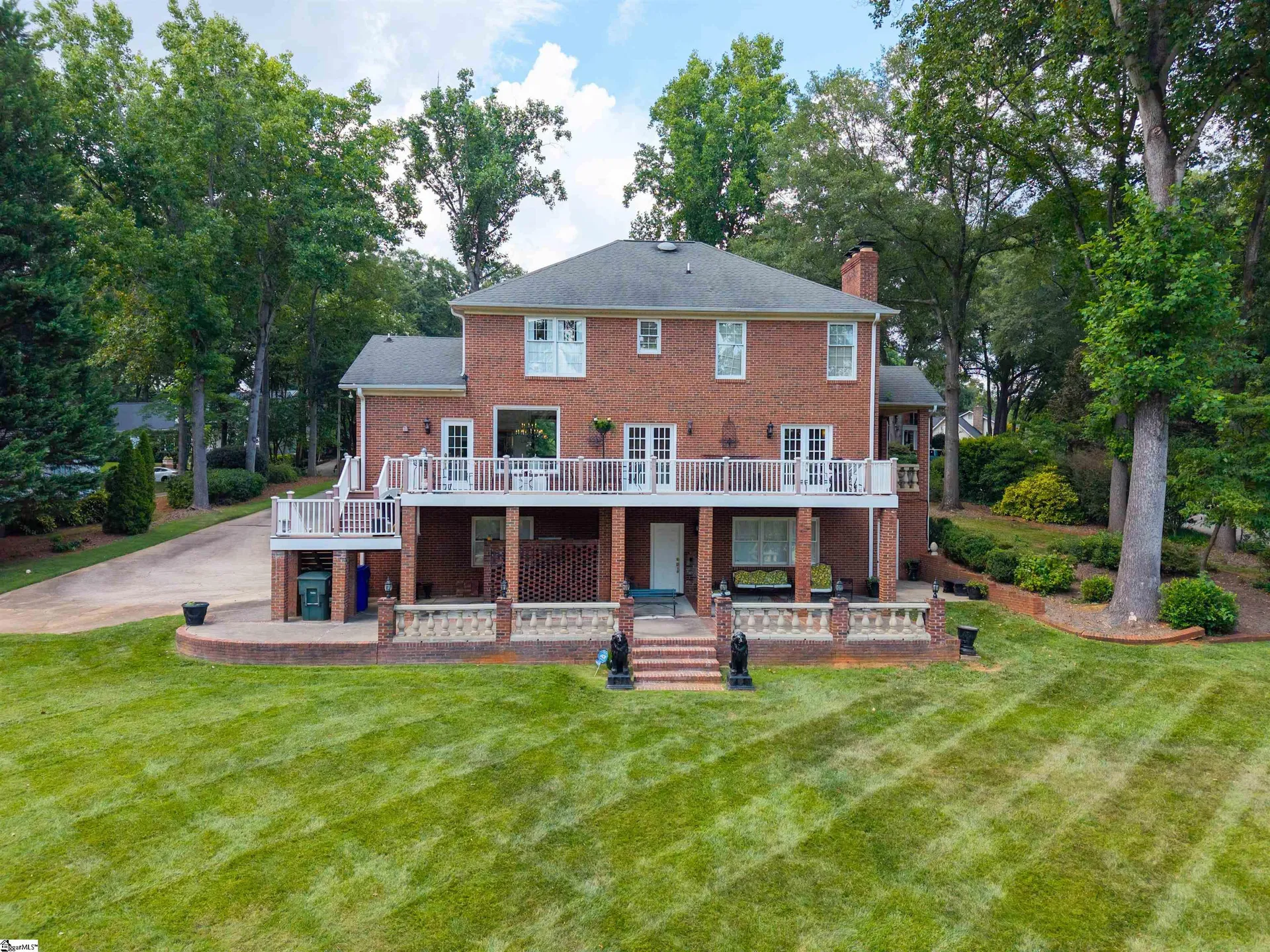 Property image 2 at 61 Forest Lane, Greenville, SC 29605