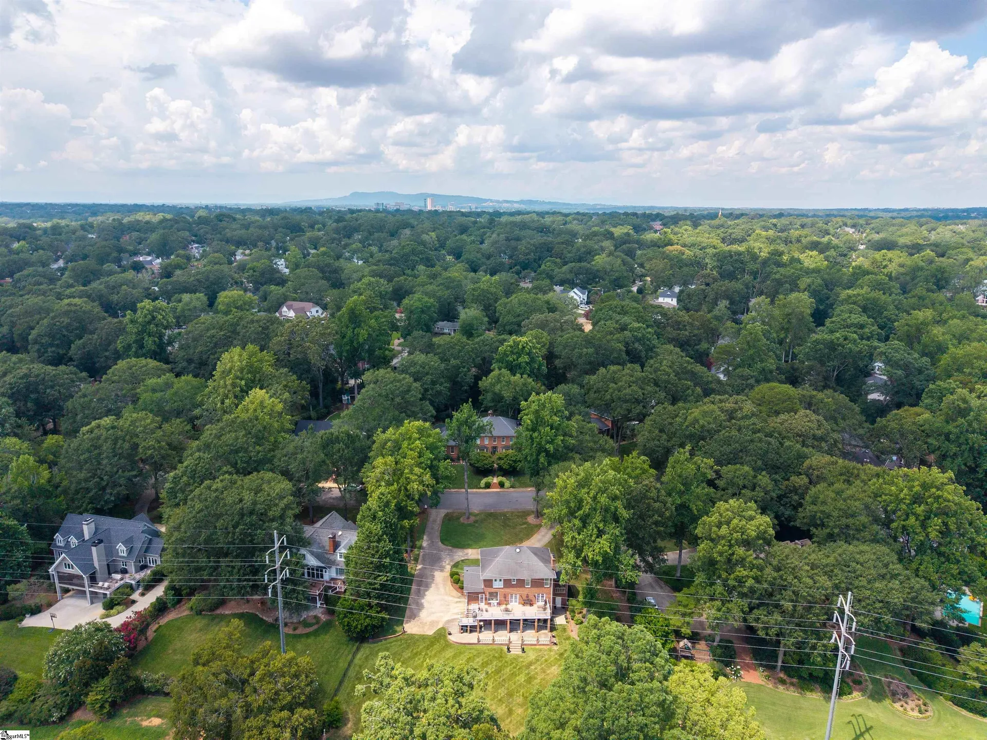 Property image 3 at 61 Forest Lane, Greenville, SC 29605
