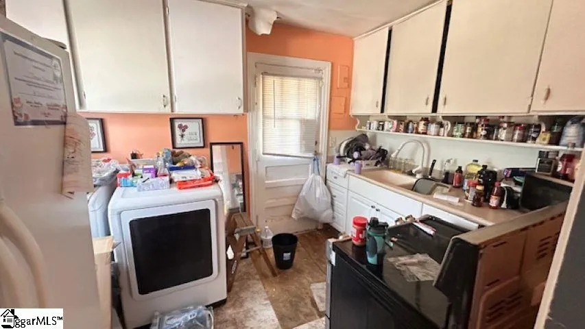 Property image 3 at 32 Prancer Avenue, Greenville, SC 29605