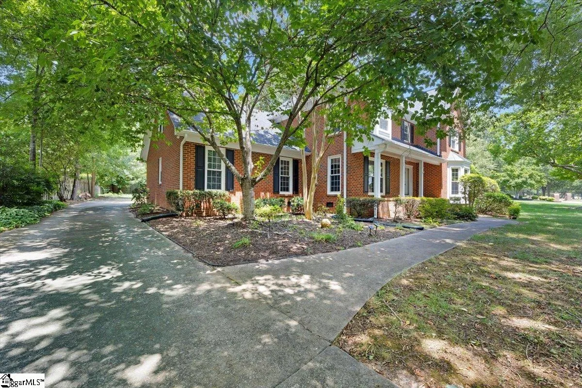 Property image 2 at 203 Autumn Road, Greer, SC 29650