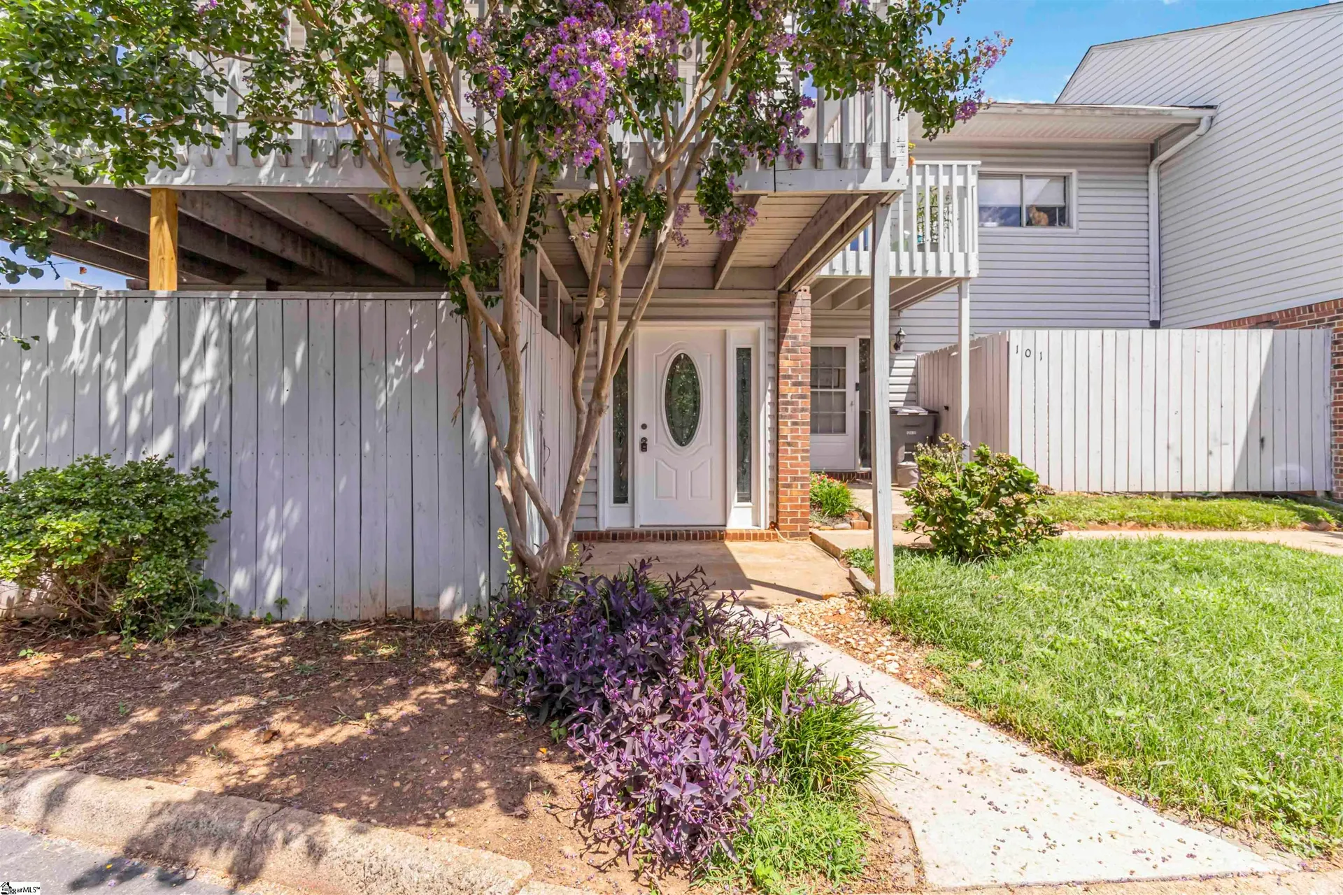 100 Genoa Court