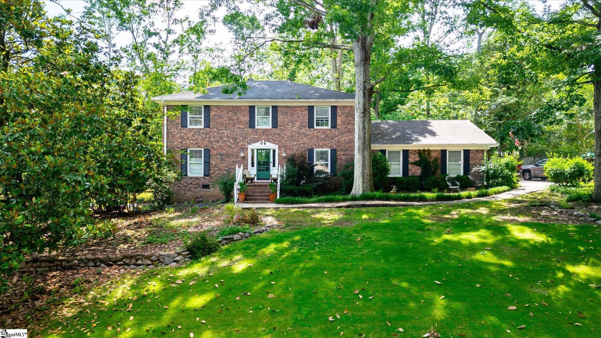204 Camelot Drive