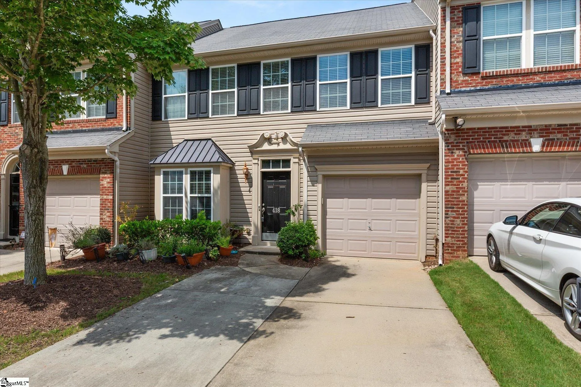 The Townes at Pine Grove, Greenville Community