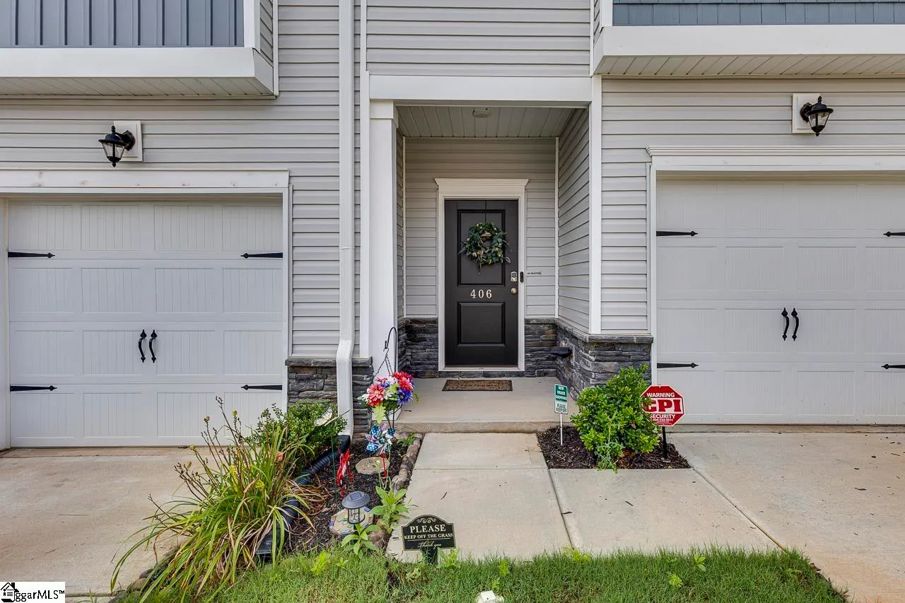 Property image 3 at 406 Laurel Park Drive, Greenville, SC 29607