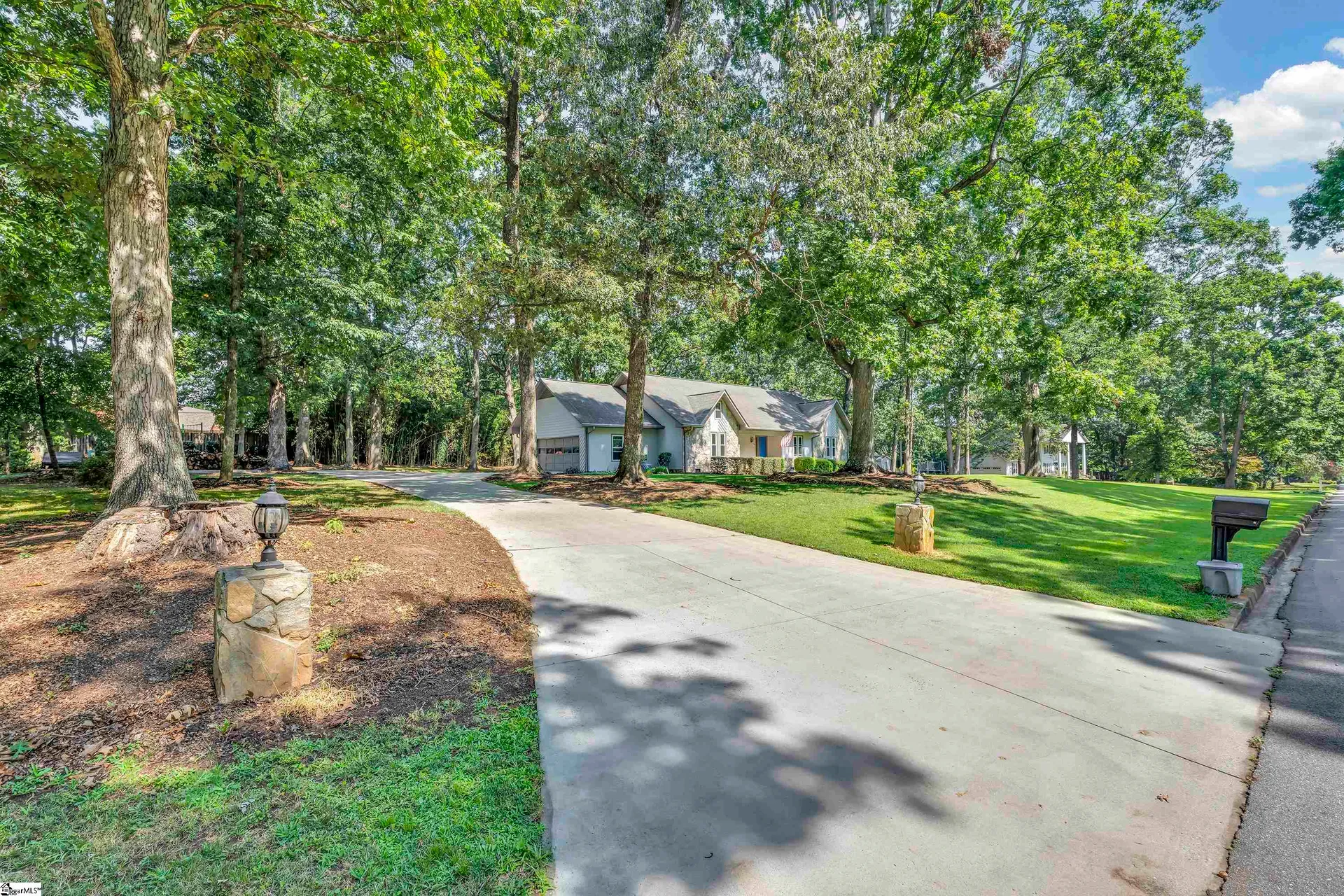 Property image 2 at 103 Oak Meadow Drive, Simpsonville, SC 29681