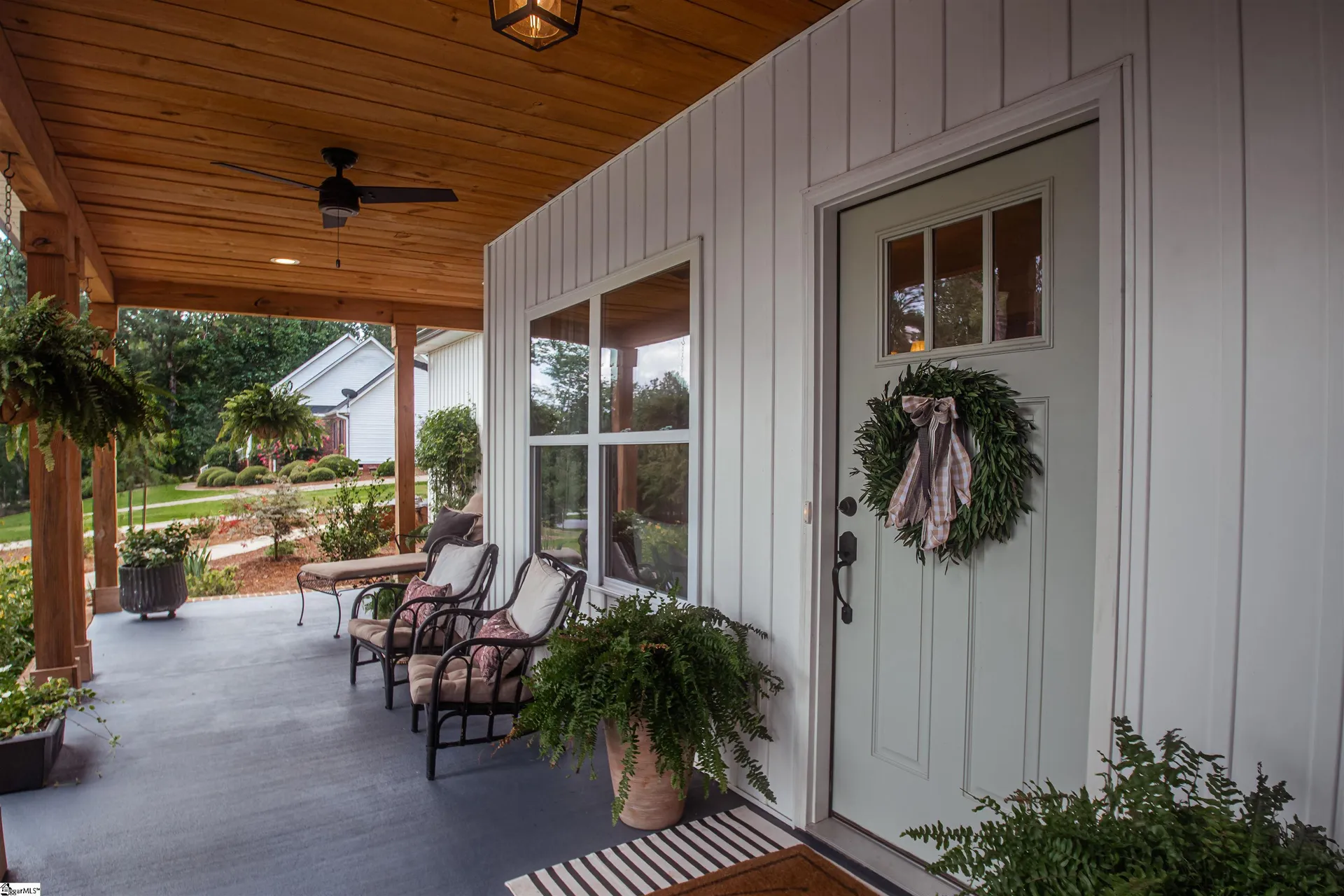 Property image 3 at 117 E Peninsula Drive, Laurens, SC 29360