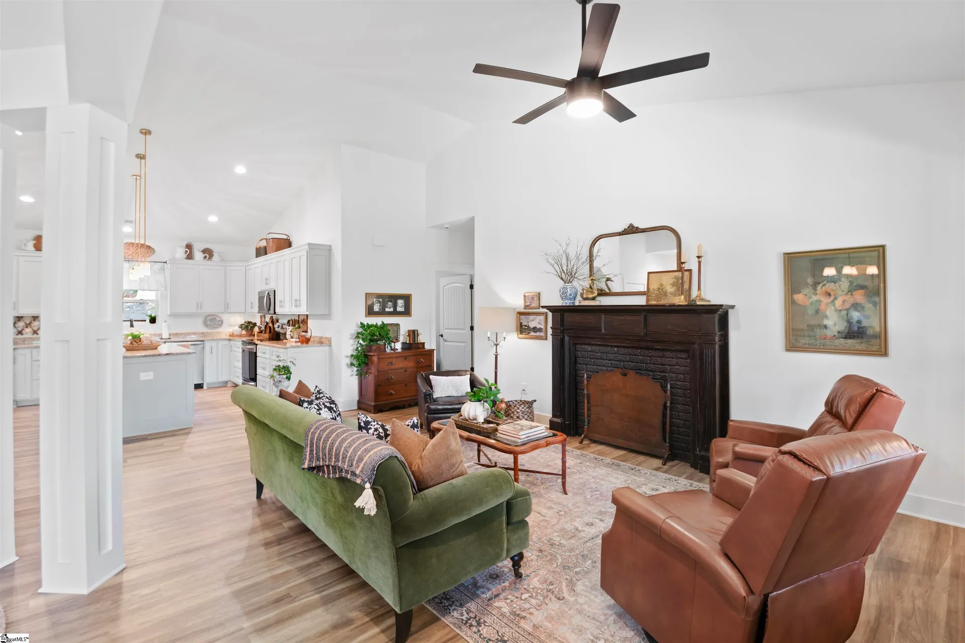 Property image 5 at 117 E Peninsula Drive, Laurens, SC 29360