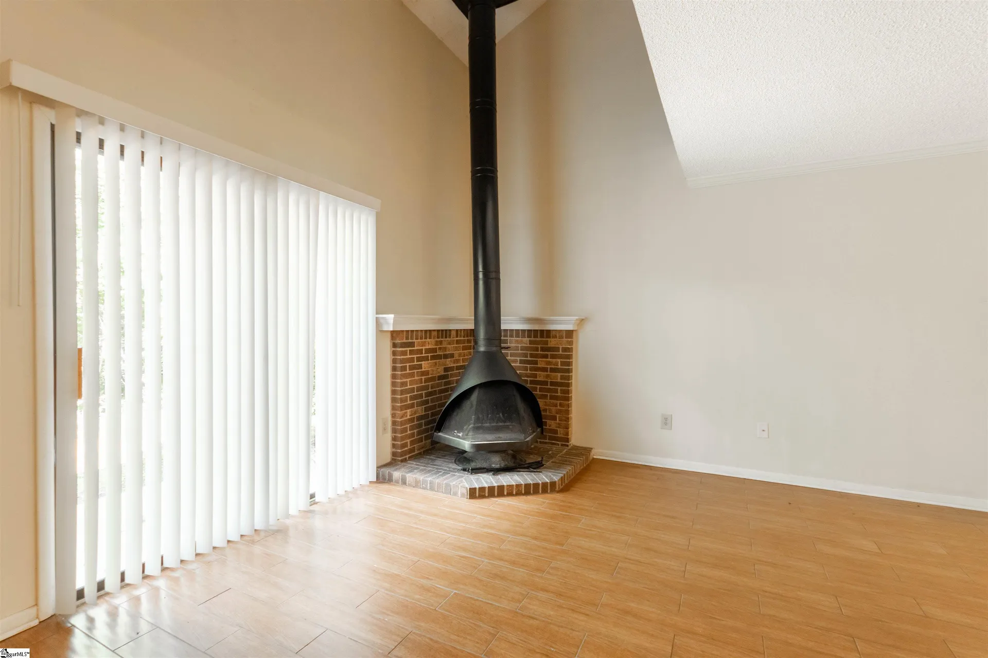 Property image 4 at 812 Reid School Road, Taylors, SC 29687