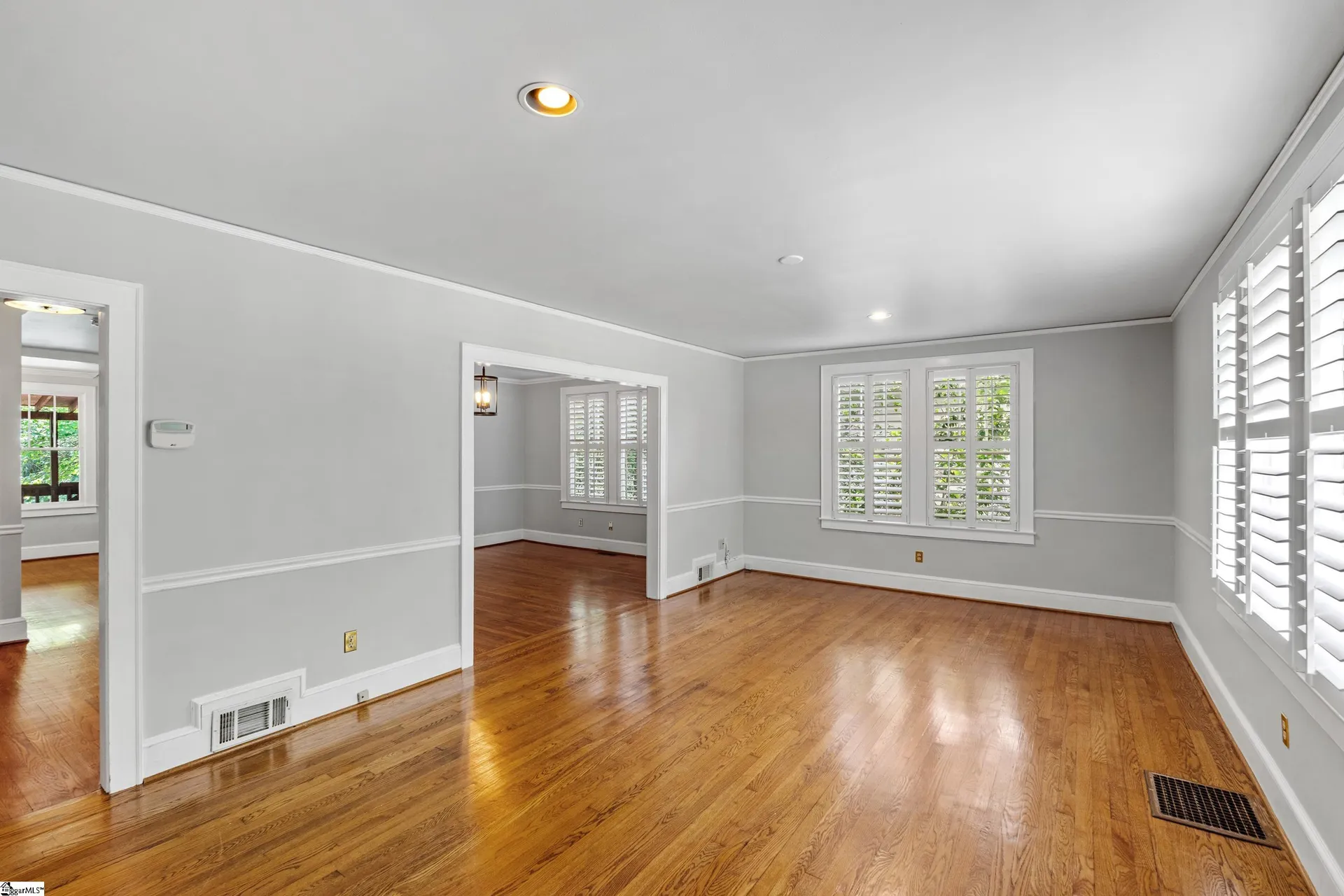 Property image 3 at 222 E Avondale Drive, Greenville, SC 29609