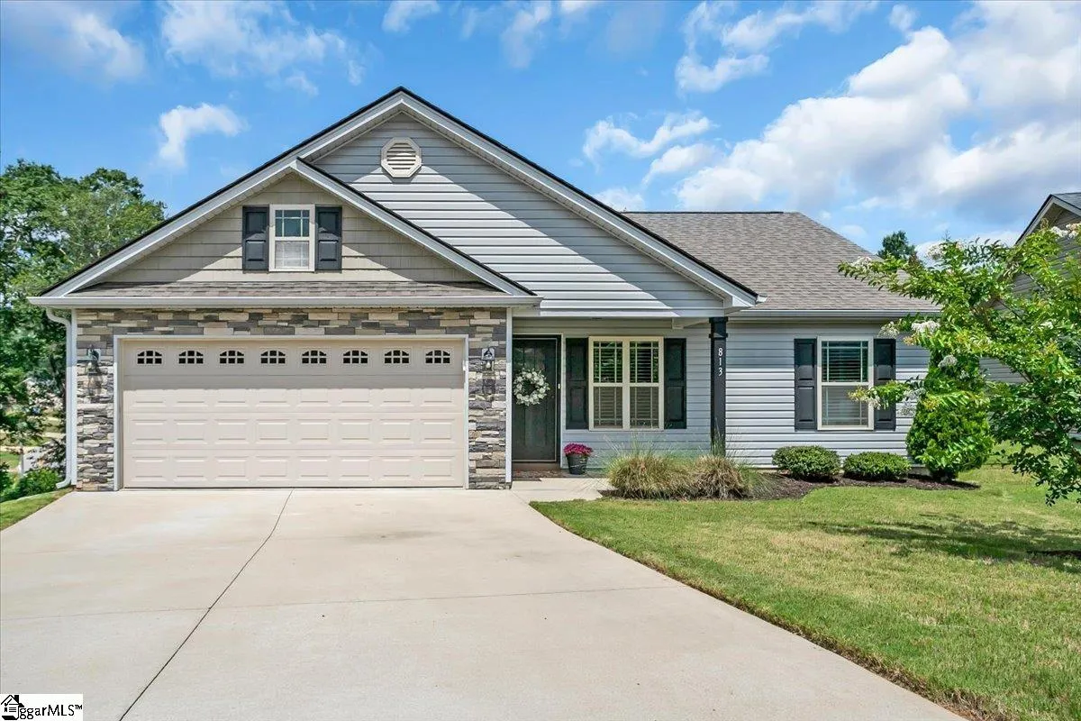 Shoally Brook, Spartanburg Community