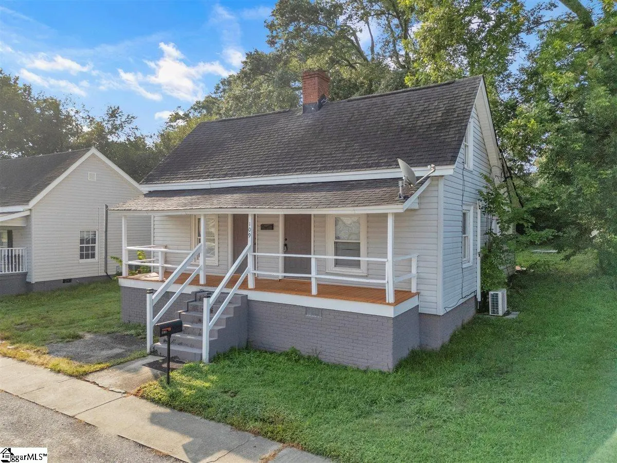 109 2nd Street