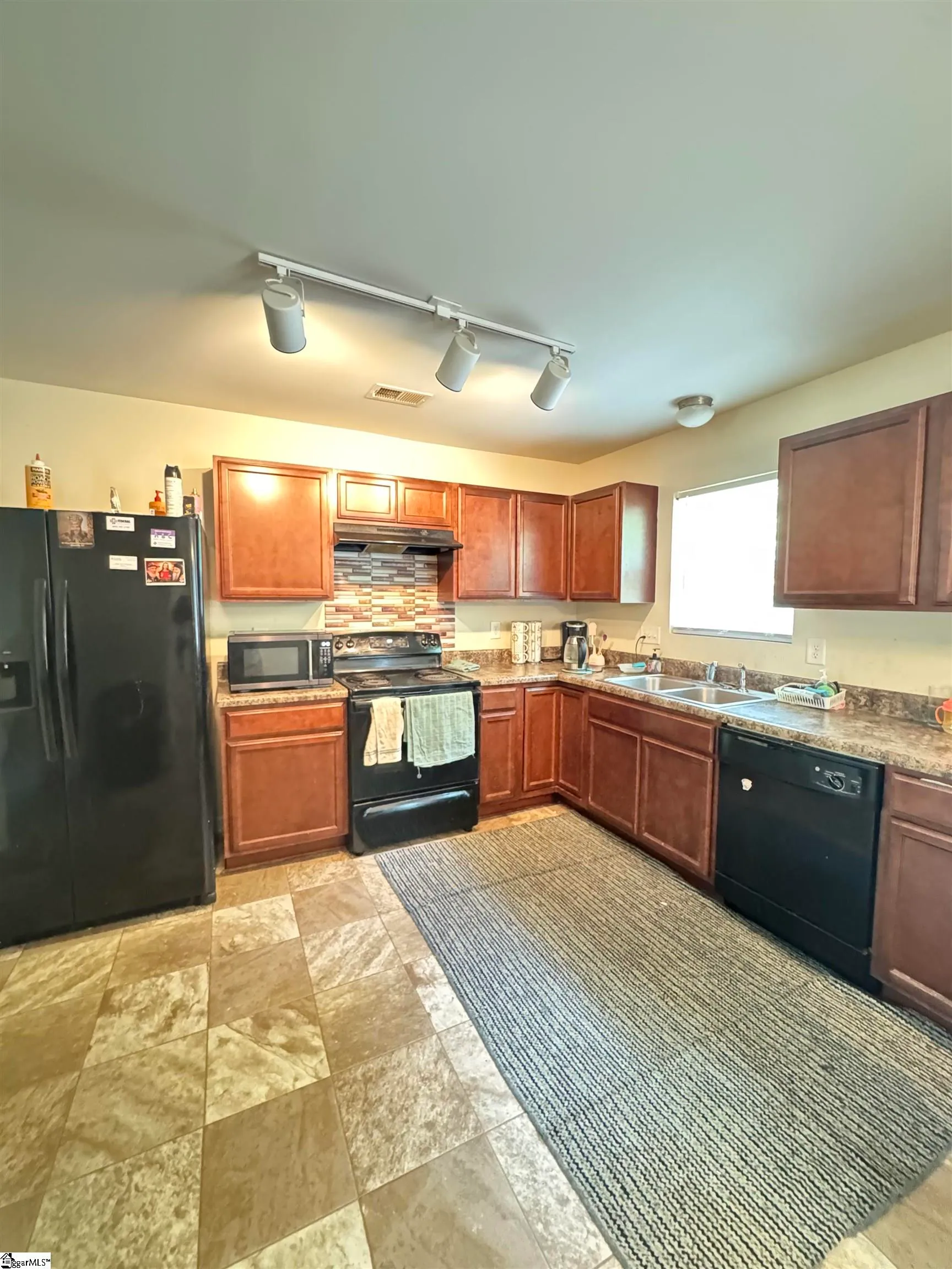 Property image 3 at 194 Old Timber Road, Woodruff, SC 29388