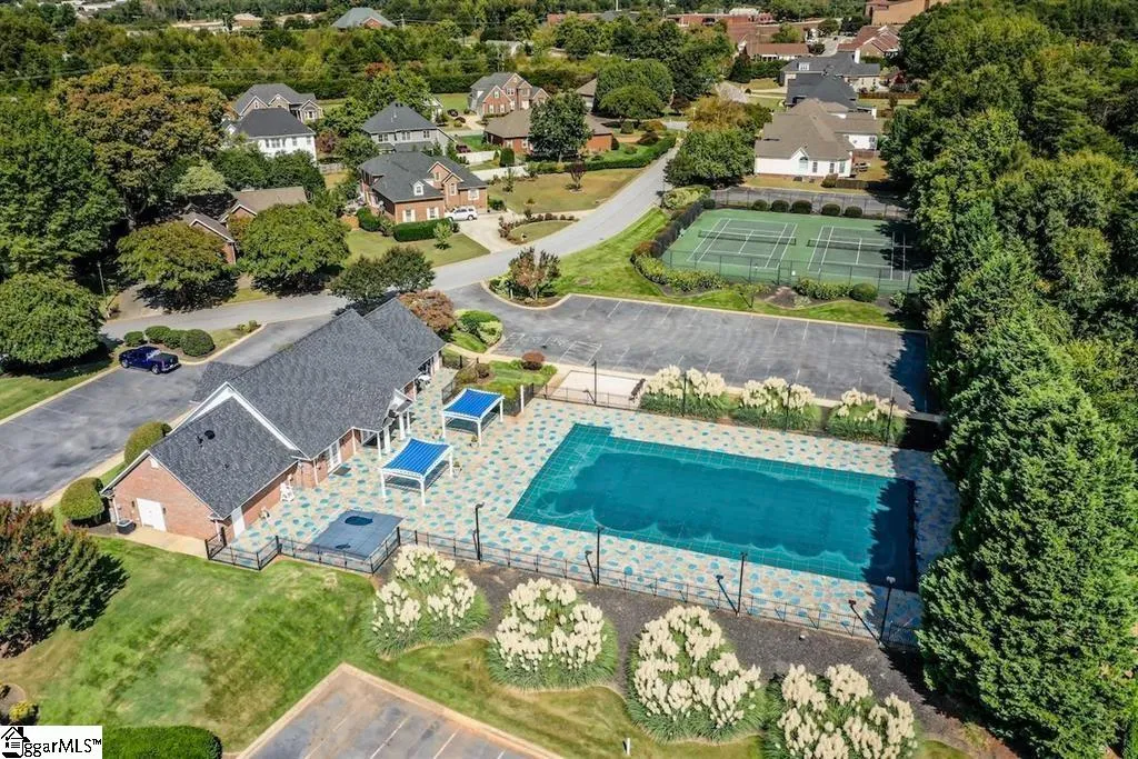 Property image 3 at 510 Meadow Hill Way, Greer, SC 29650