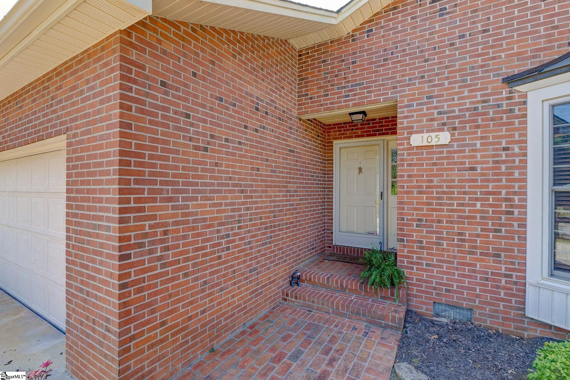 Property image 2 at 105 Flagstone Drive, Easley, SC 29642