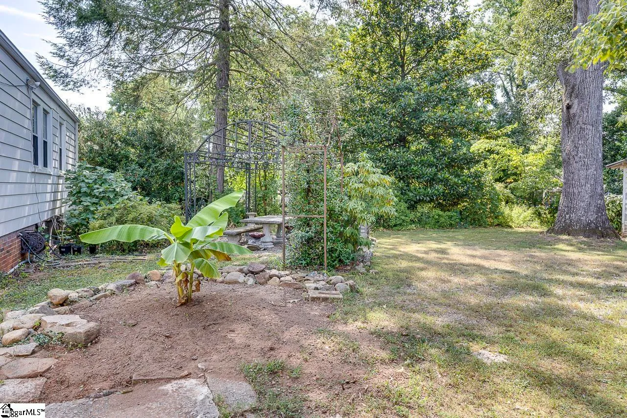 Property image 5 at 112 Paris Mountain Avenue, Greenville, SC 29609