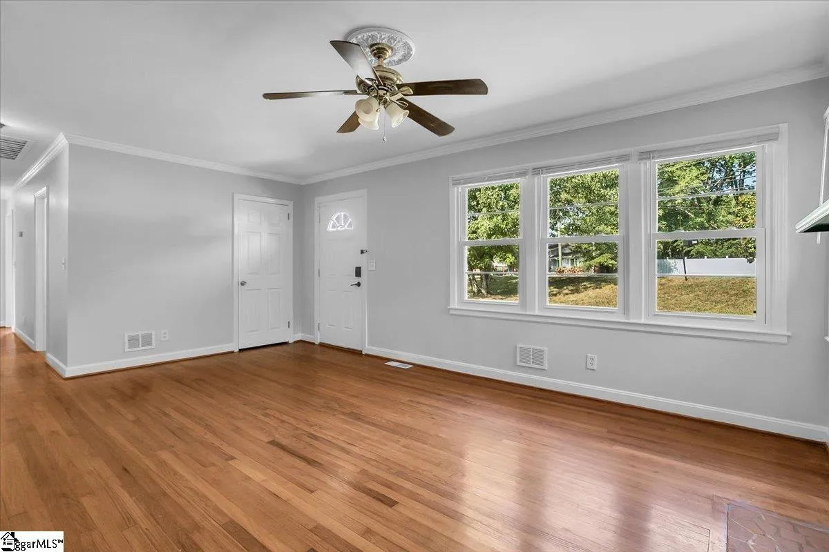 Property image 3 at 2800 Edwards Road, Taylors, SC 29687